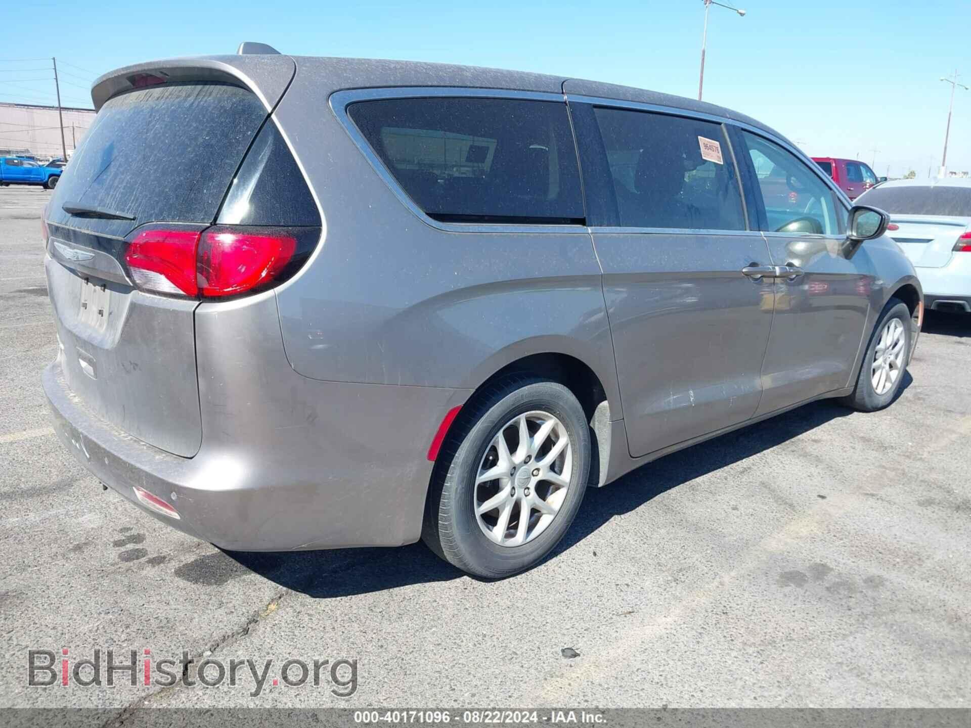 2017 CHRYSLER PACIFICA - VIN: 2C4RC1DGXHR609061 - Photo 4