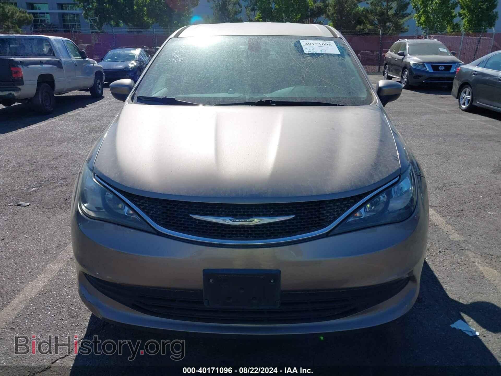 2017 CHRYSLER PACIFICA - VIN: 2C4RC1DGXHR609061 - Photo 6