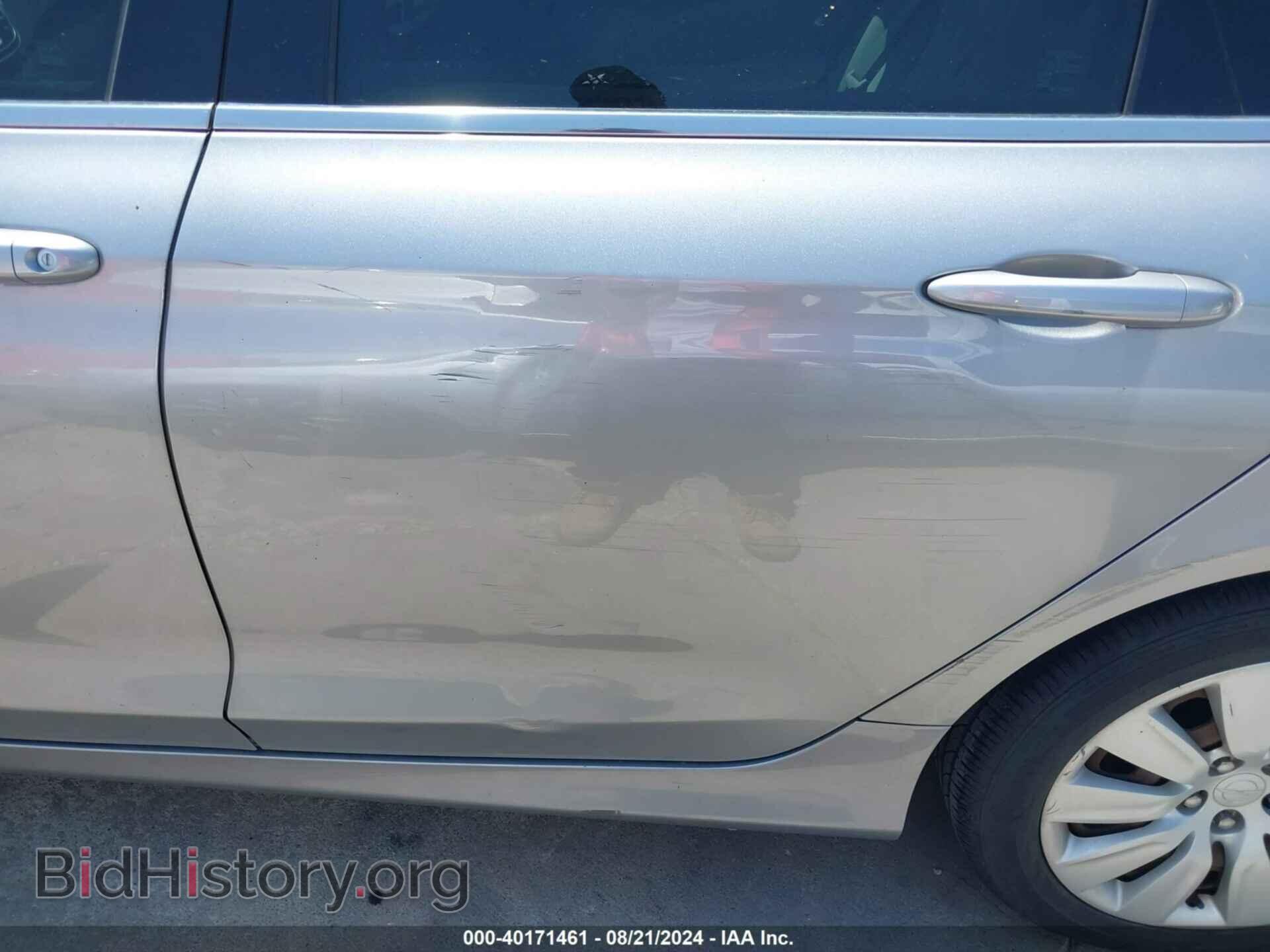 2015 CHRYSLER 200 - VIN: 1C3CCCFBXFN560686 - Photo 11