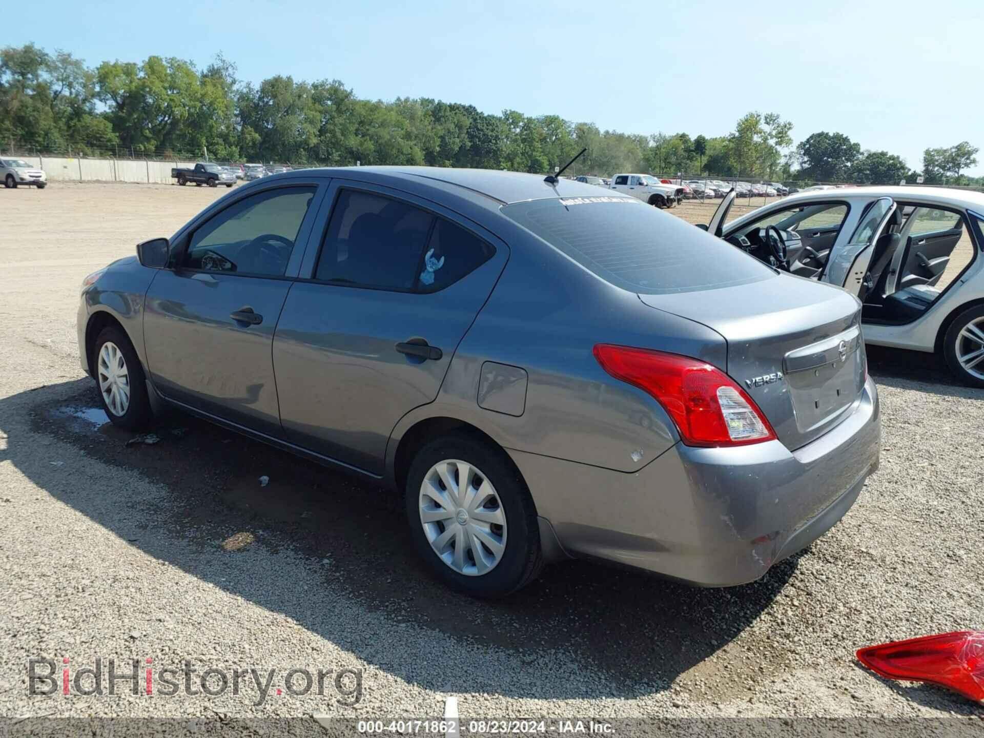 2016 NISSAN VERSA - VIN: 3N1CN7AP1GL901879 - Фото 3