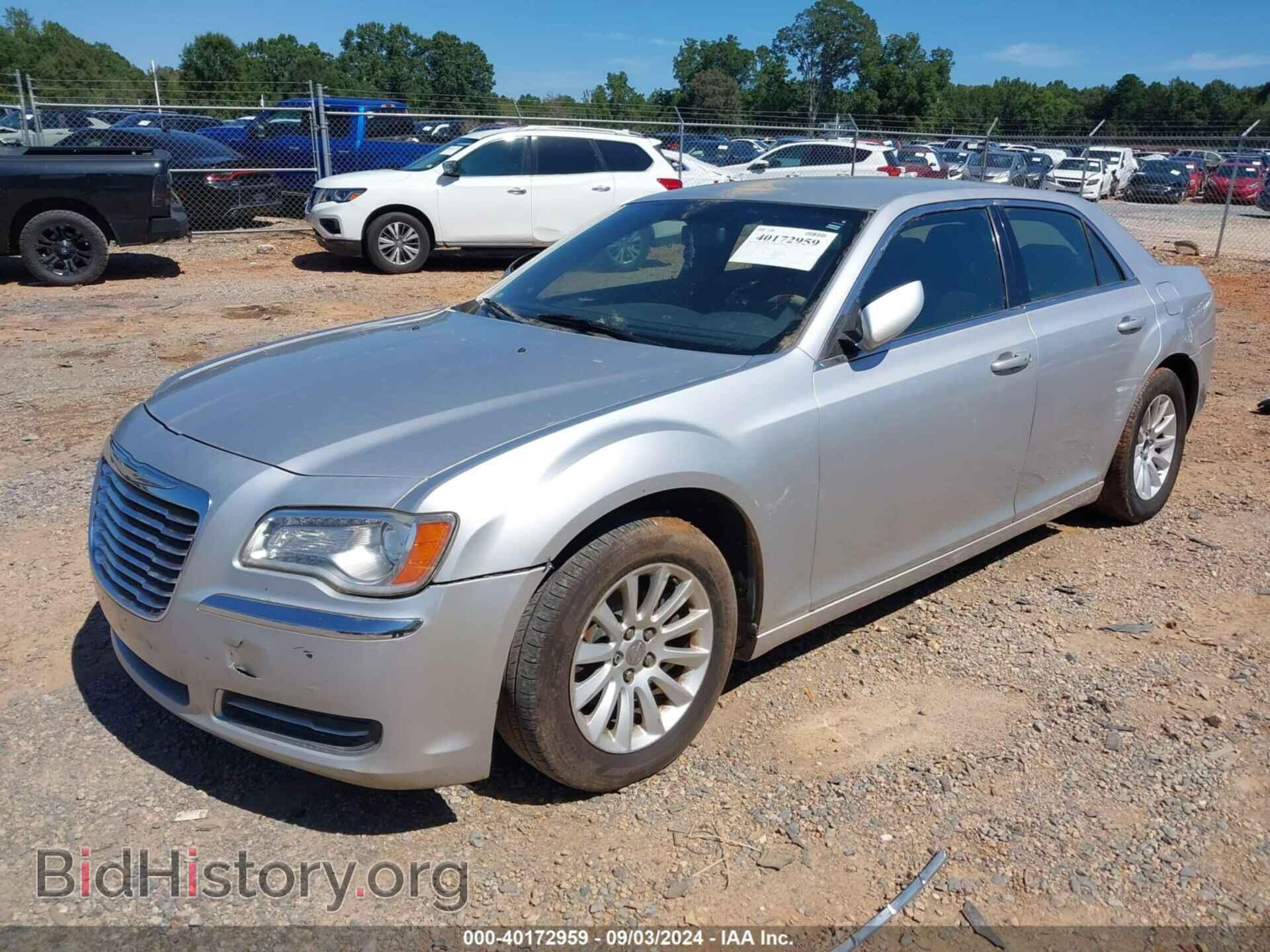 2012 CHRYSLER 300 - VIN: 2C3CCAAGXCH117109 - Photo 2