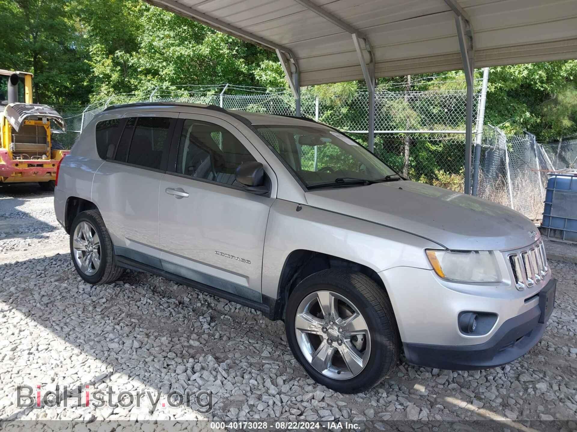 Photo 1J4NT5FB2BD241177 - JEEP COMPASS 2011