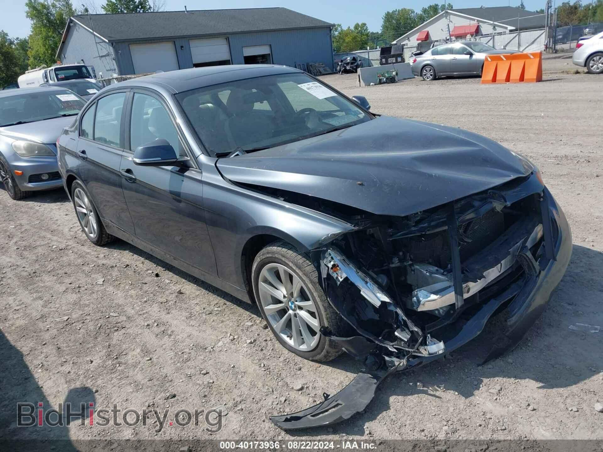 Photo WBA8E5G59GNU20224 - BMW 320I 2016