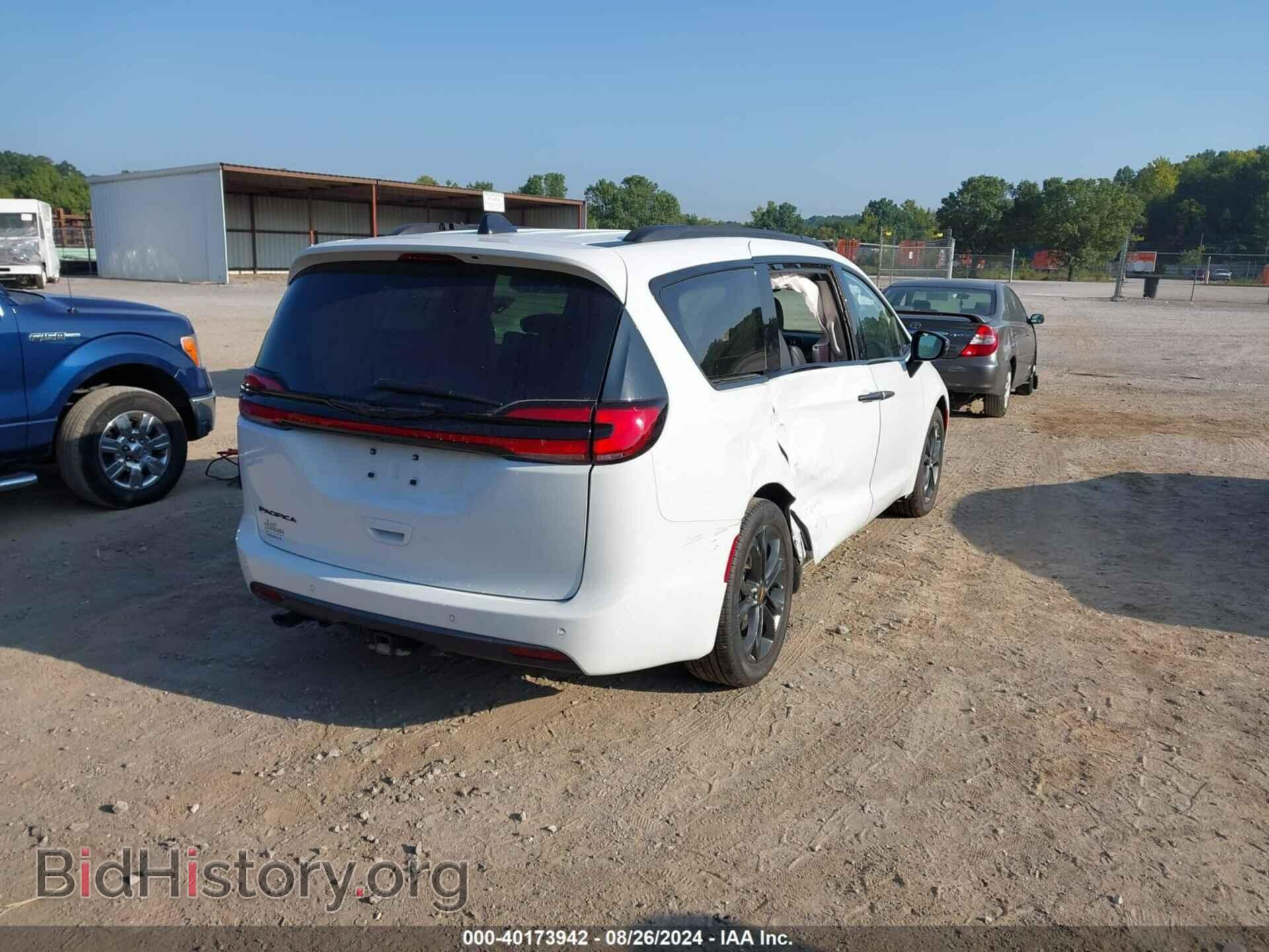 2023 CHRYSLER PACIFICA - VIN: 2C4RC1BG7PR629317 - Фото 4