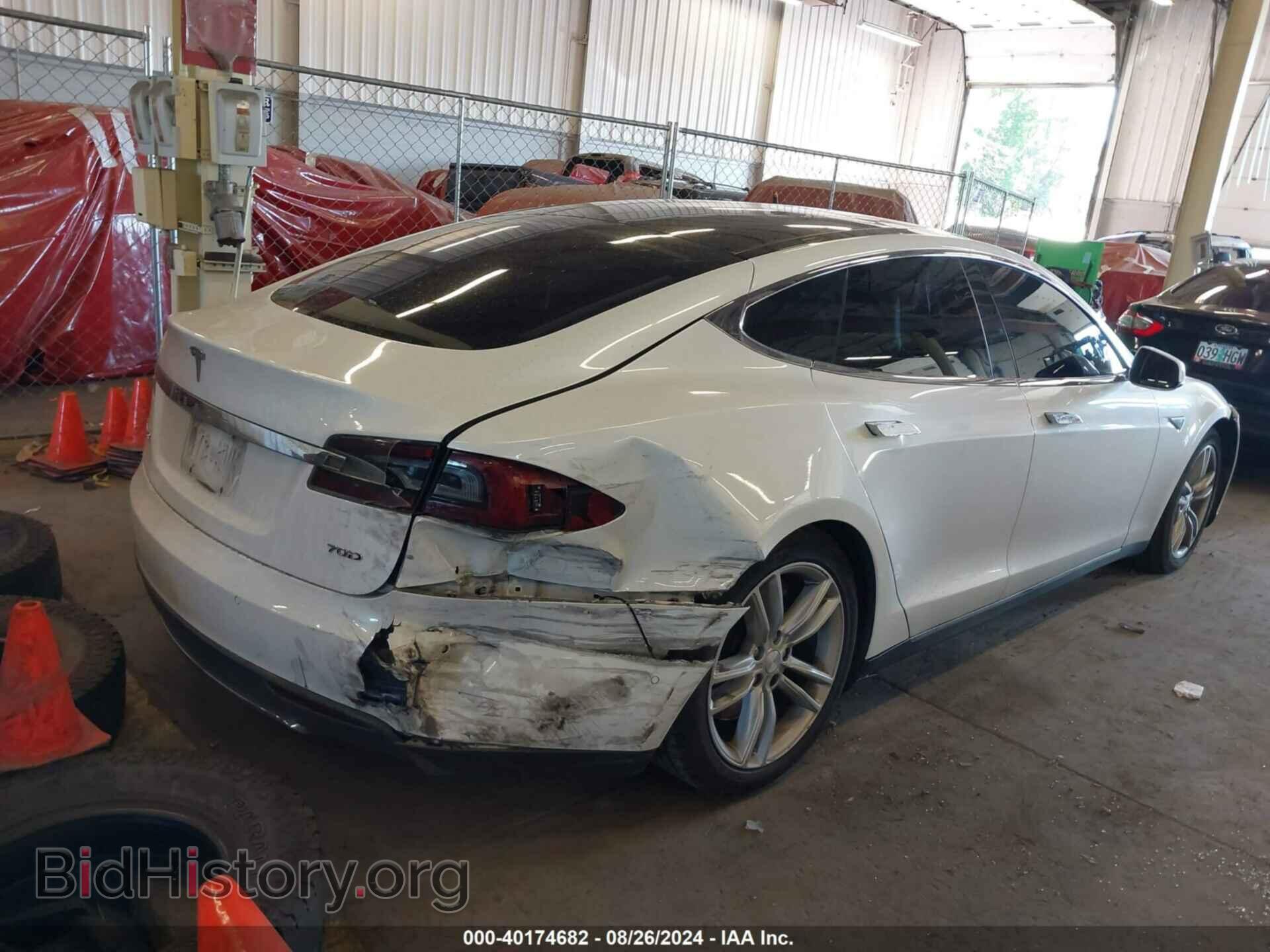 2015 TESLA MODEL S - VIN: 5YJSA1S23FF095335 - Фото 4
