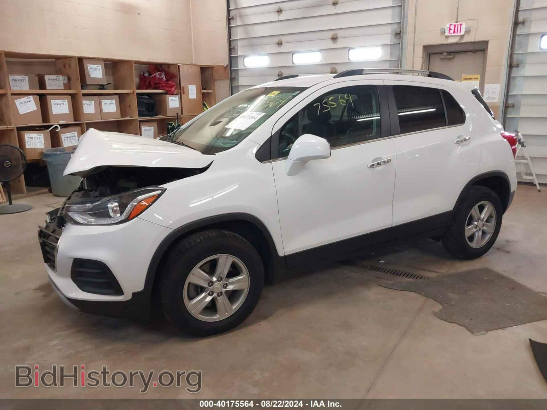 2018 CHEVROLET TRAX - VIN: KL7CJPSB8JB606067 - Фото 2