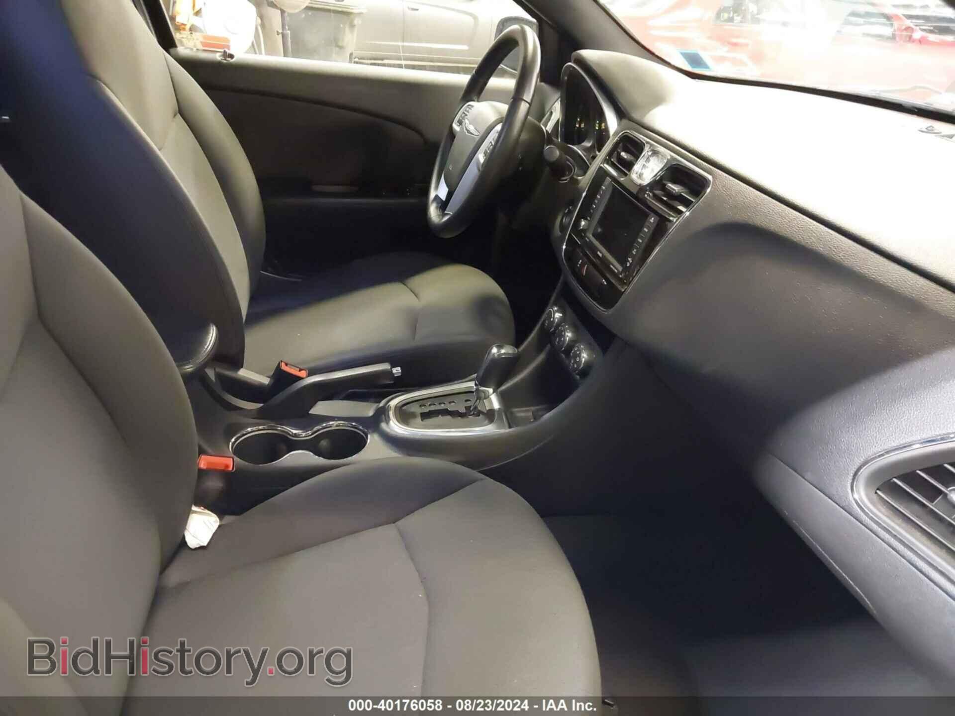 2012 CHRYSLER 200 - VIN: 1C3CCBBB1CN137779 - Фото 5