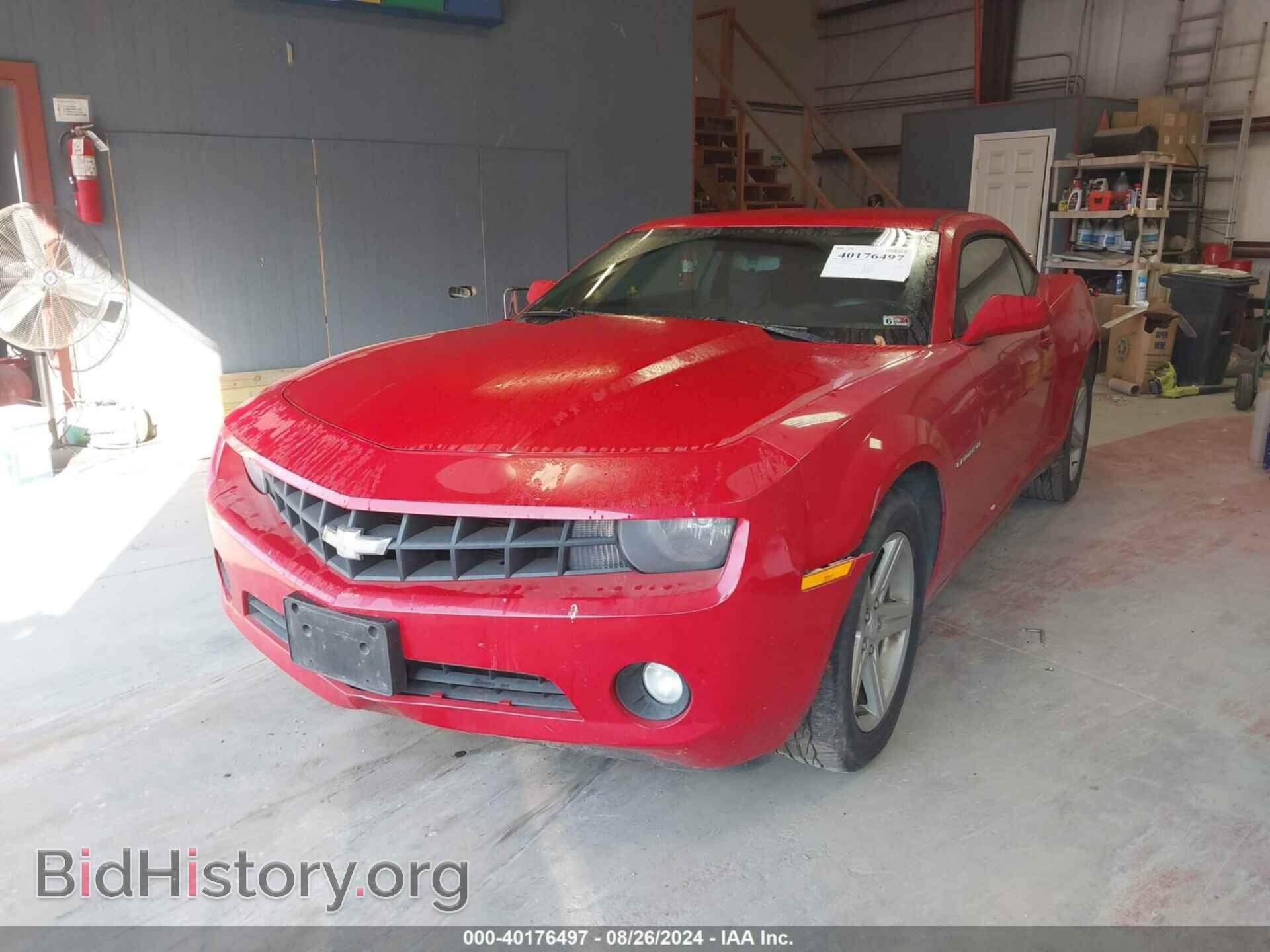 2010 CHEVROLET CAMARO - VIN: 2G1FB1EV2A9171573 - Фото 2