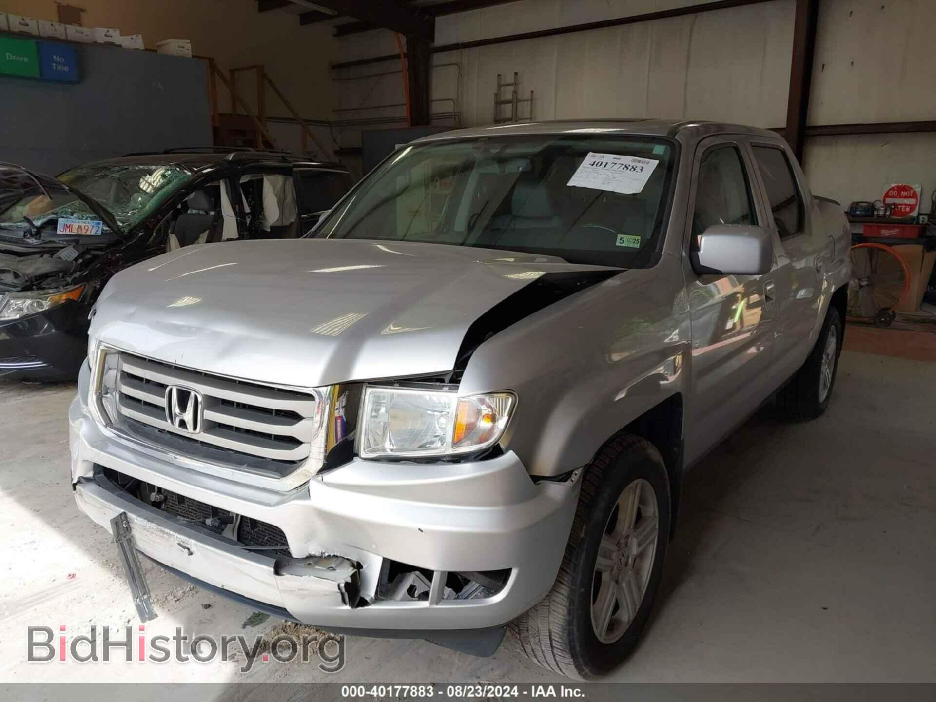 2013 HONDA RIDGELINE - VIN: 5FPYK1F52DB009982 - Фото 2
