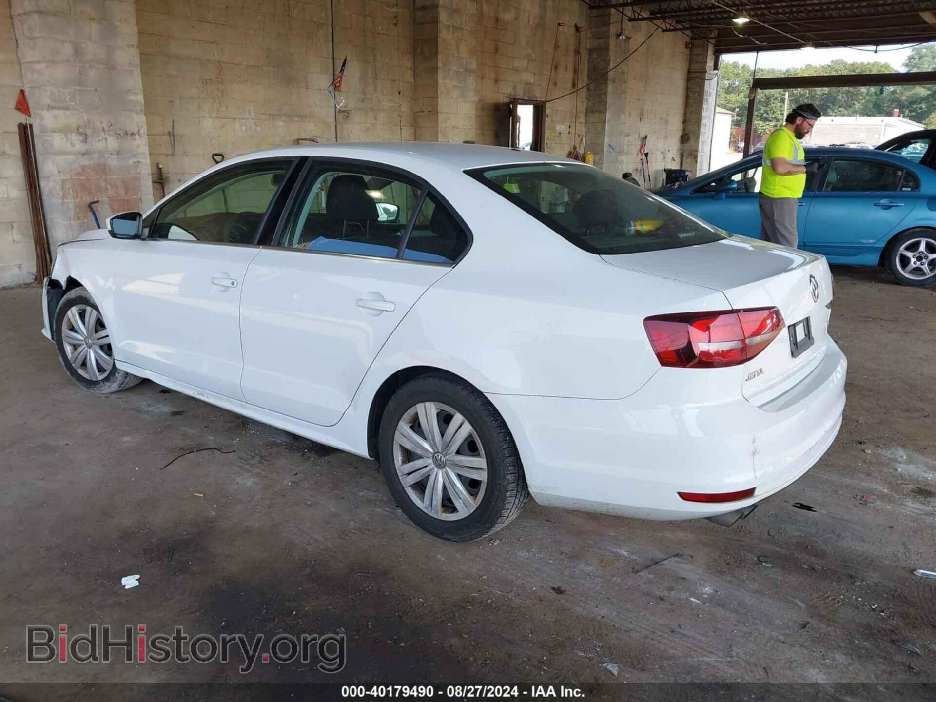 2017 VOLKSWAGEN JETTA - VIN: 3VW2B7AJ2HM294574 - Фото 3