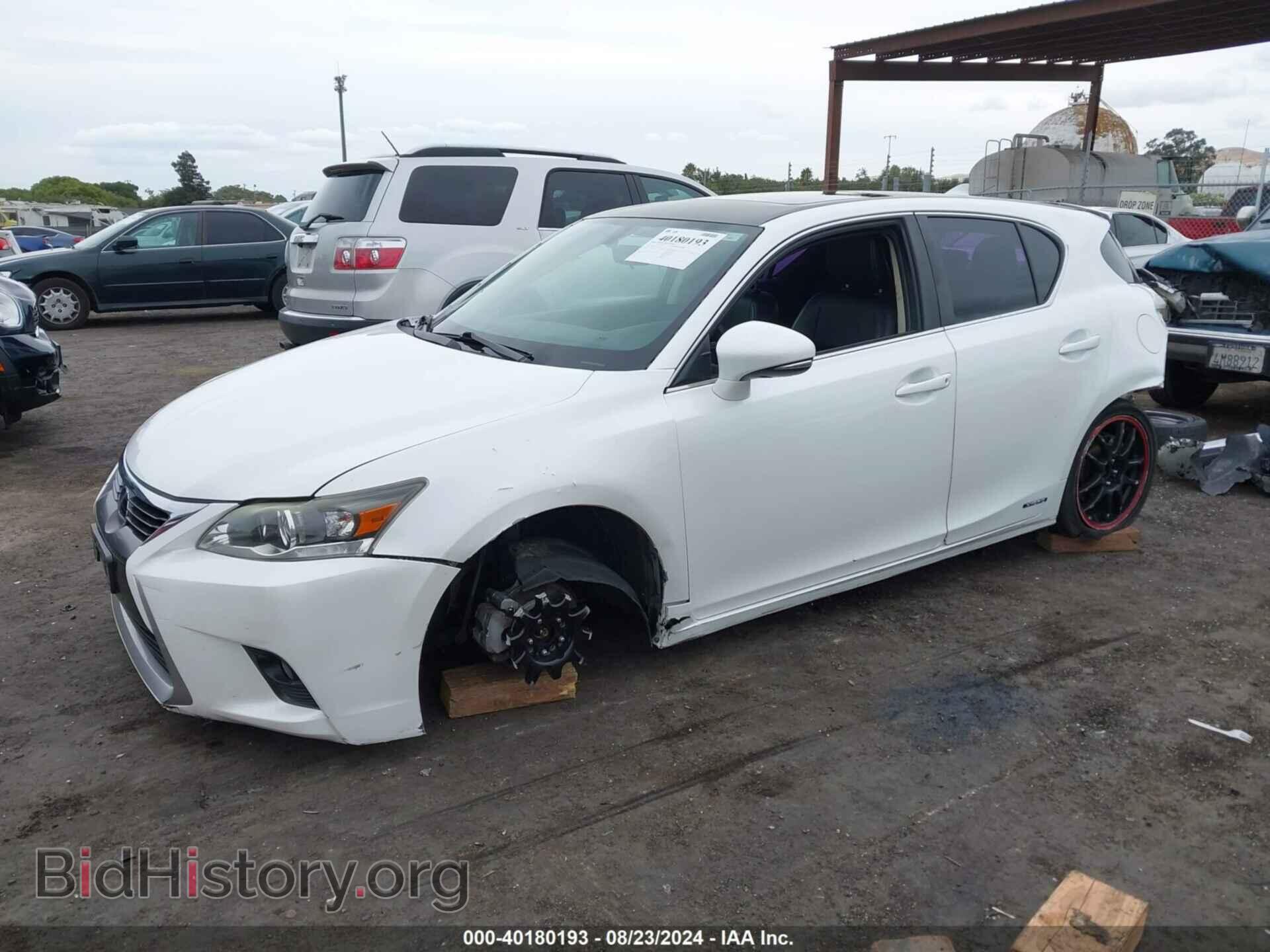 2014 LEXUS CT 200H - VIN: JTHKD5BH2E2193243 - Фото 2