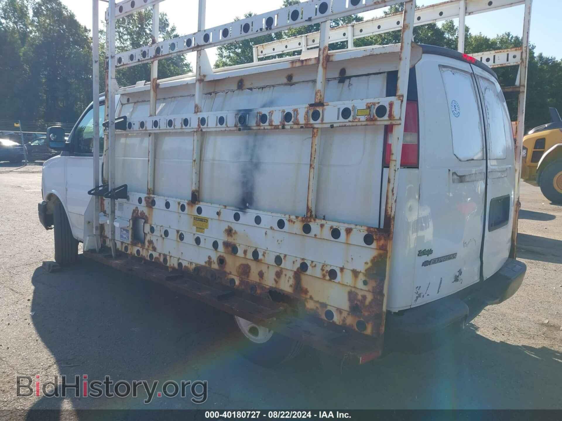 2008 CHEVROLET EXPRESS - VIN: 1GCHG35K581203188 - Фото 3