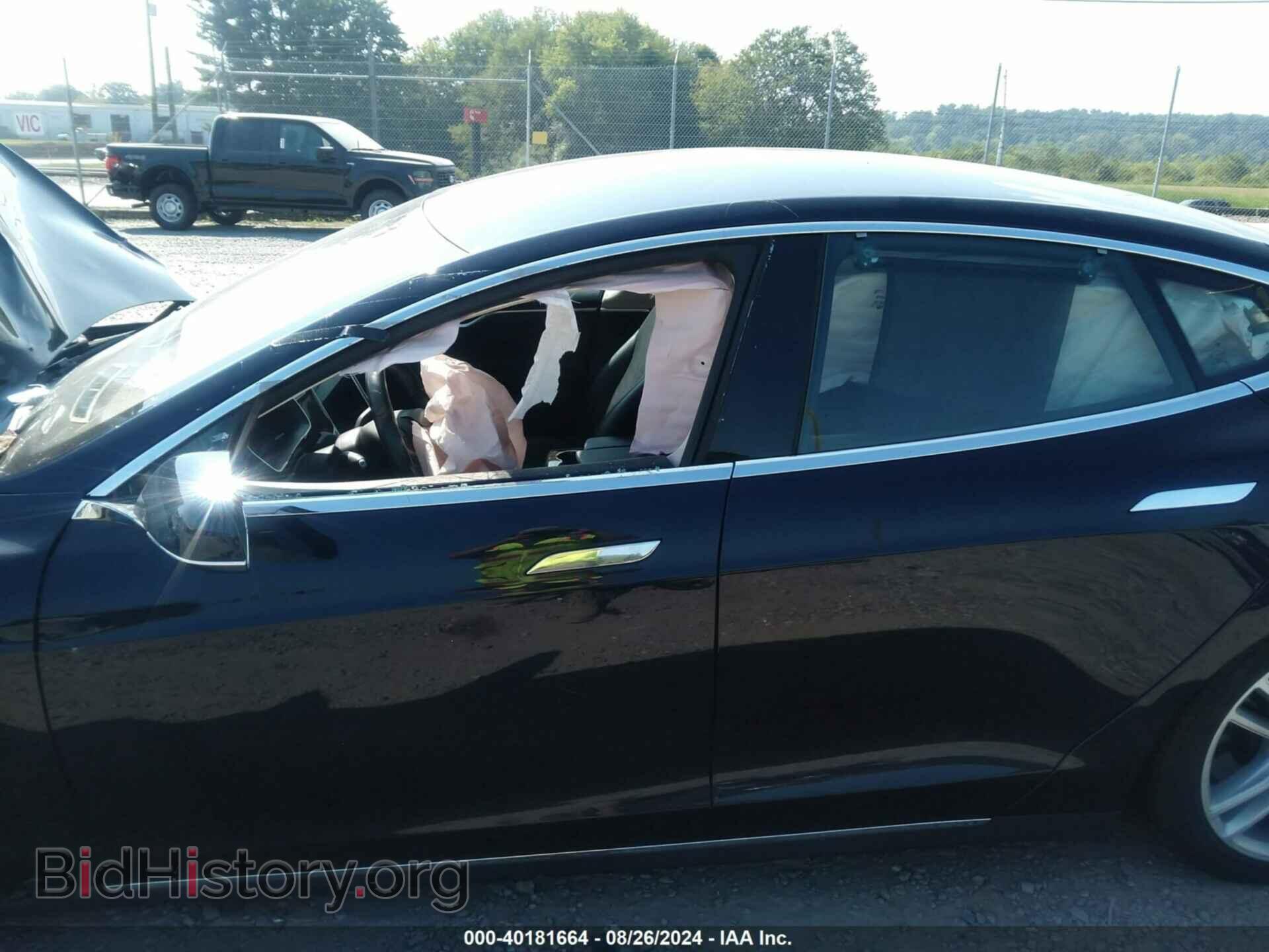 2015 TESLA MODEL S - VIN: 5YJSA1S25FF083235 - Photo 13