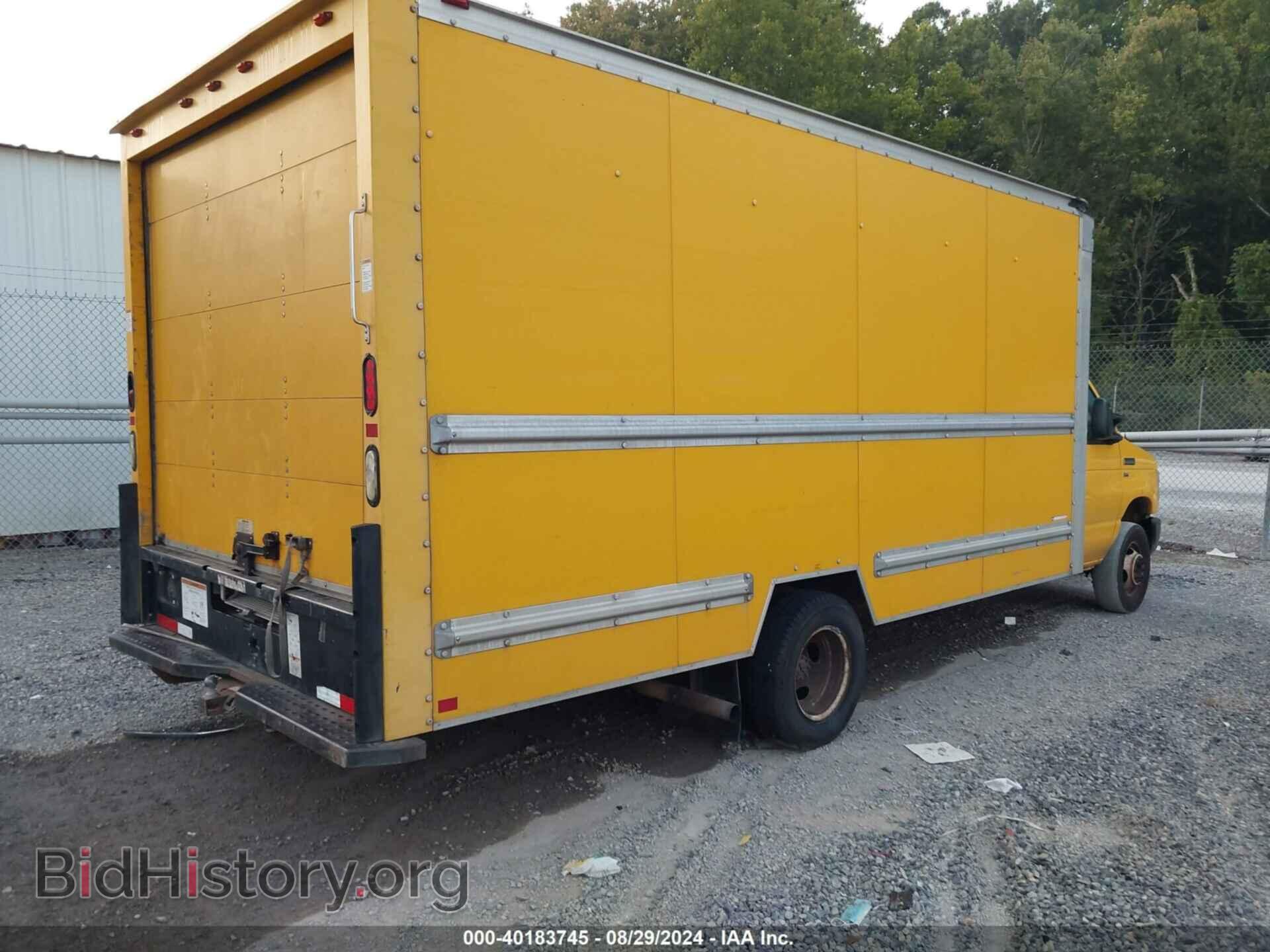 2011 FORD E-350 CUTAWAY - VIN: 1FDWE3FL0BDA63864 - Фото 4
