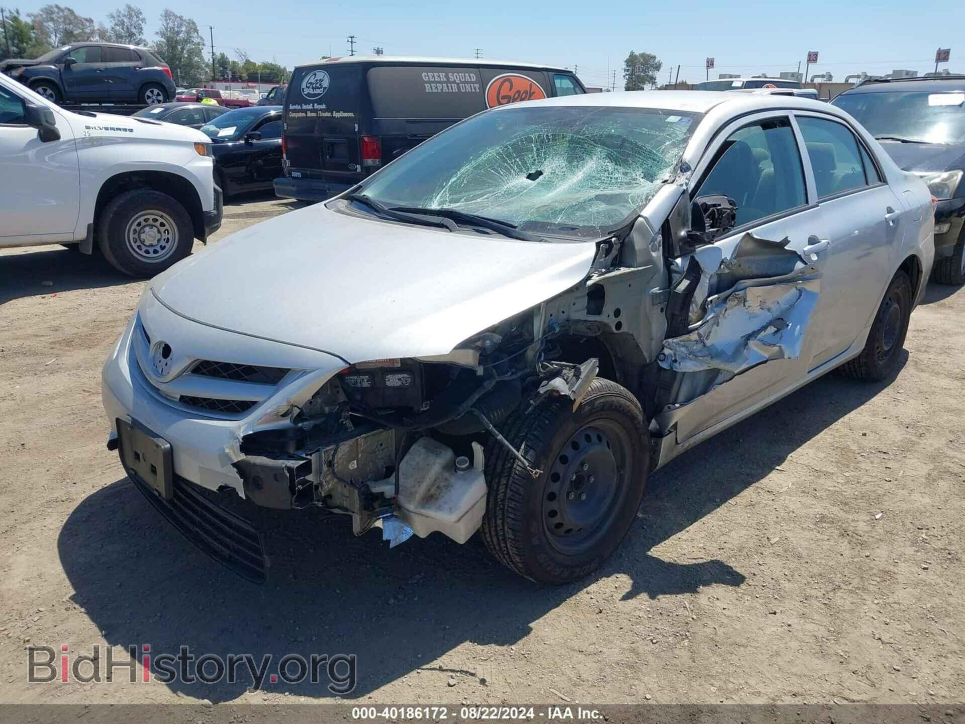 2011 TOYOTA COROLLA - VIN: JTDBU4EE3BJ106948 - Фото 2