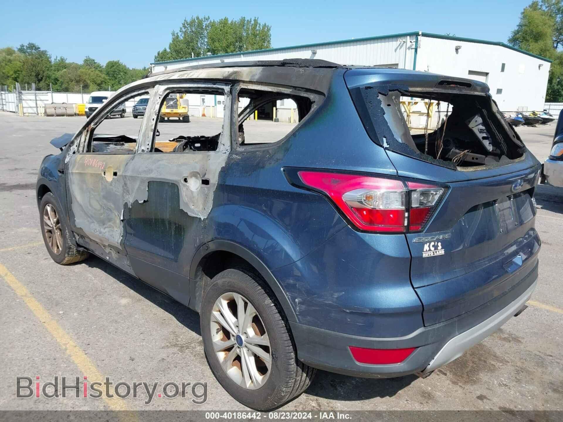 2018 FORD ESCAPE - VIN: 1FMCU0GD3JUC11581 - Фото 3