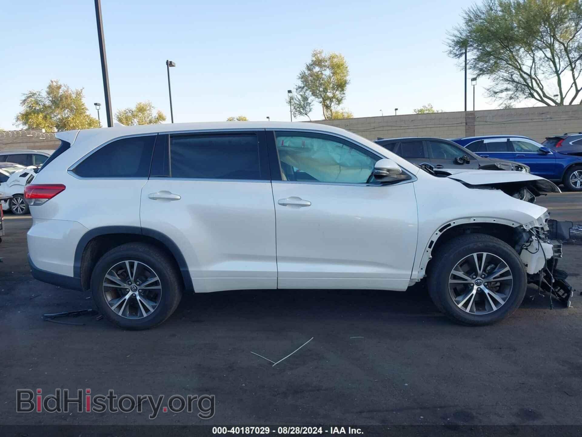 2017 TOYOTA HIGHLANDER - VIN: 5TDZZRFH5HS215395 - Фото 14