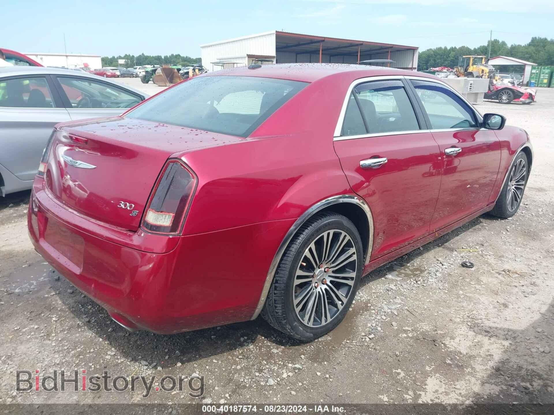 2014 CHRYSLER 300 - VIN: 2C3CCABG4EH146106 - Фото 4