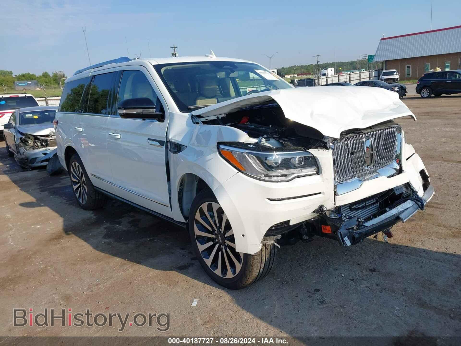 Фотография 5LMJJ2LG7REL08653 - LINCOLN NAVIGATOR 2024