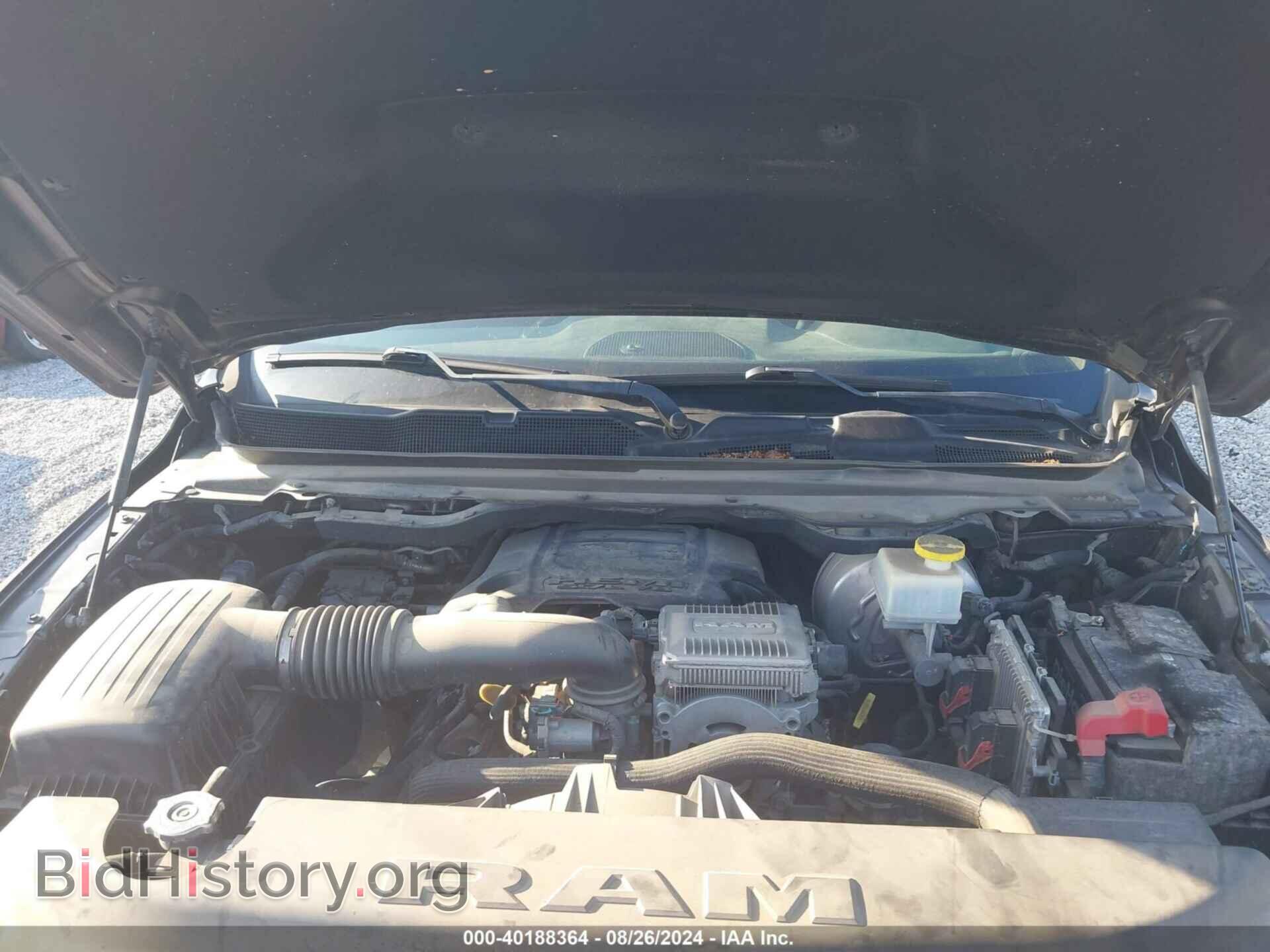 2019 RAM 1500 - VIN: 1C6SRFGT4KN640632 - Фото 10