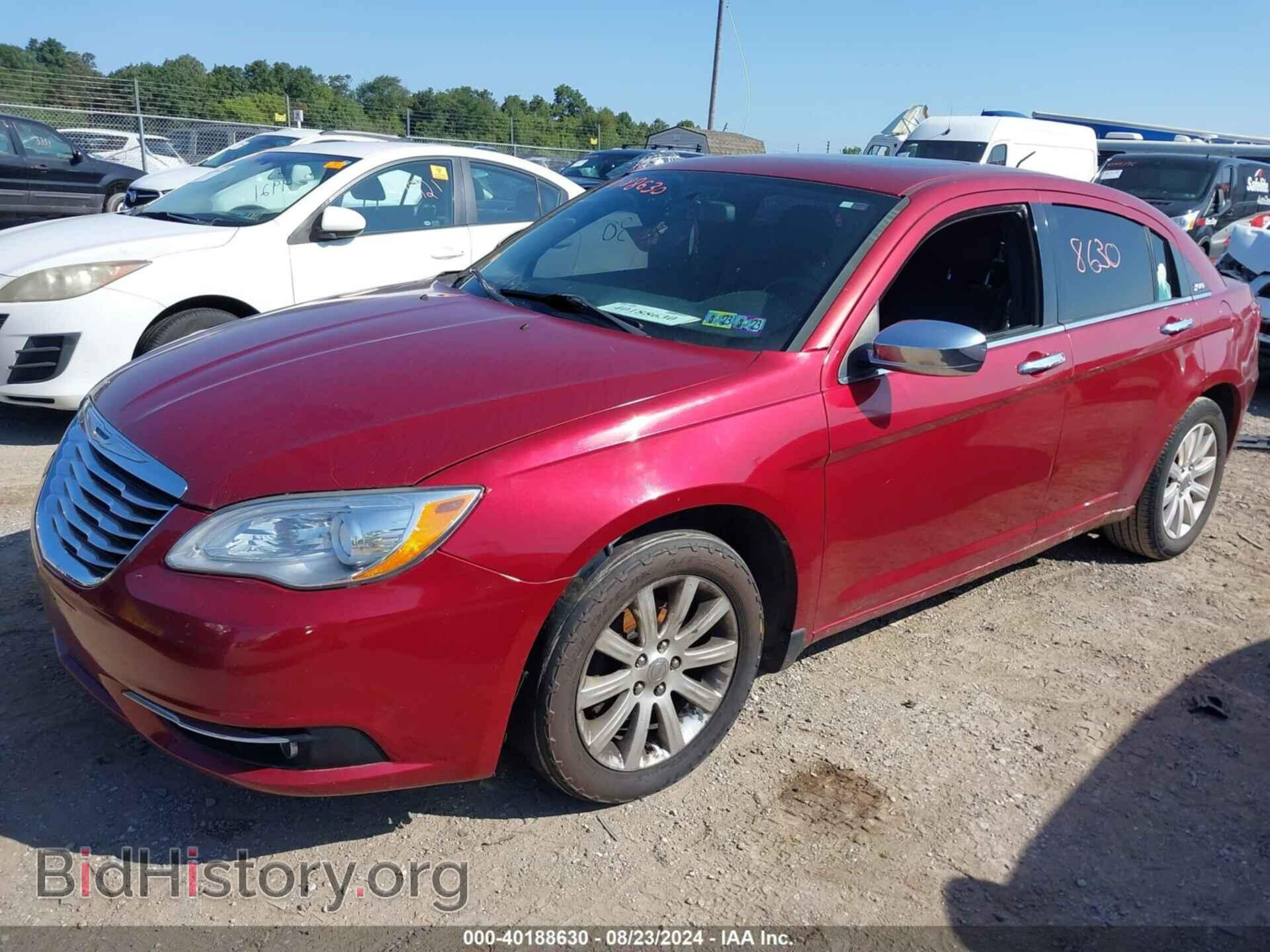 2013 CHRYSLER 200 - VIN: 1C3CCBCG3DN614952 - Фото 2