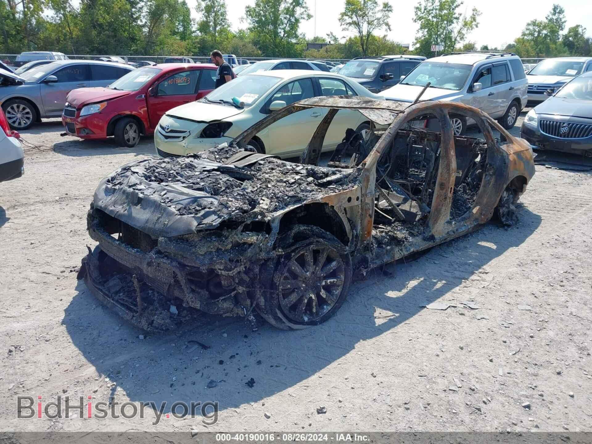 2014 AUDI A6 - VIN: WAUFFAFC5EN117435 - Фото 2