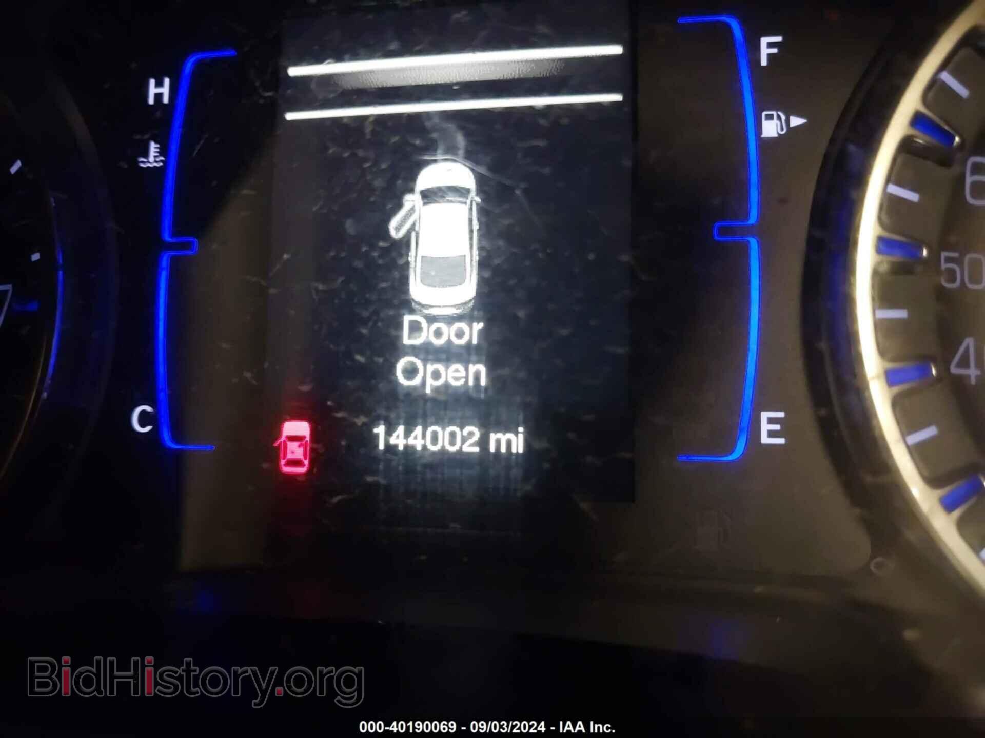2016 CHRYSLER 200 - VIN: 1C3CCCAB4GN144092 - Фото 7