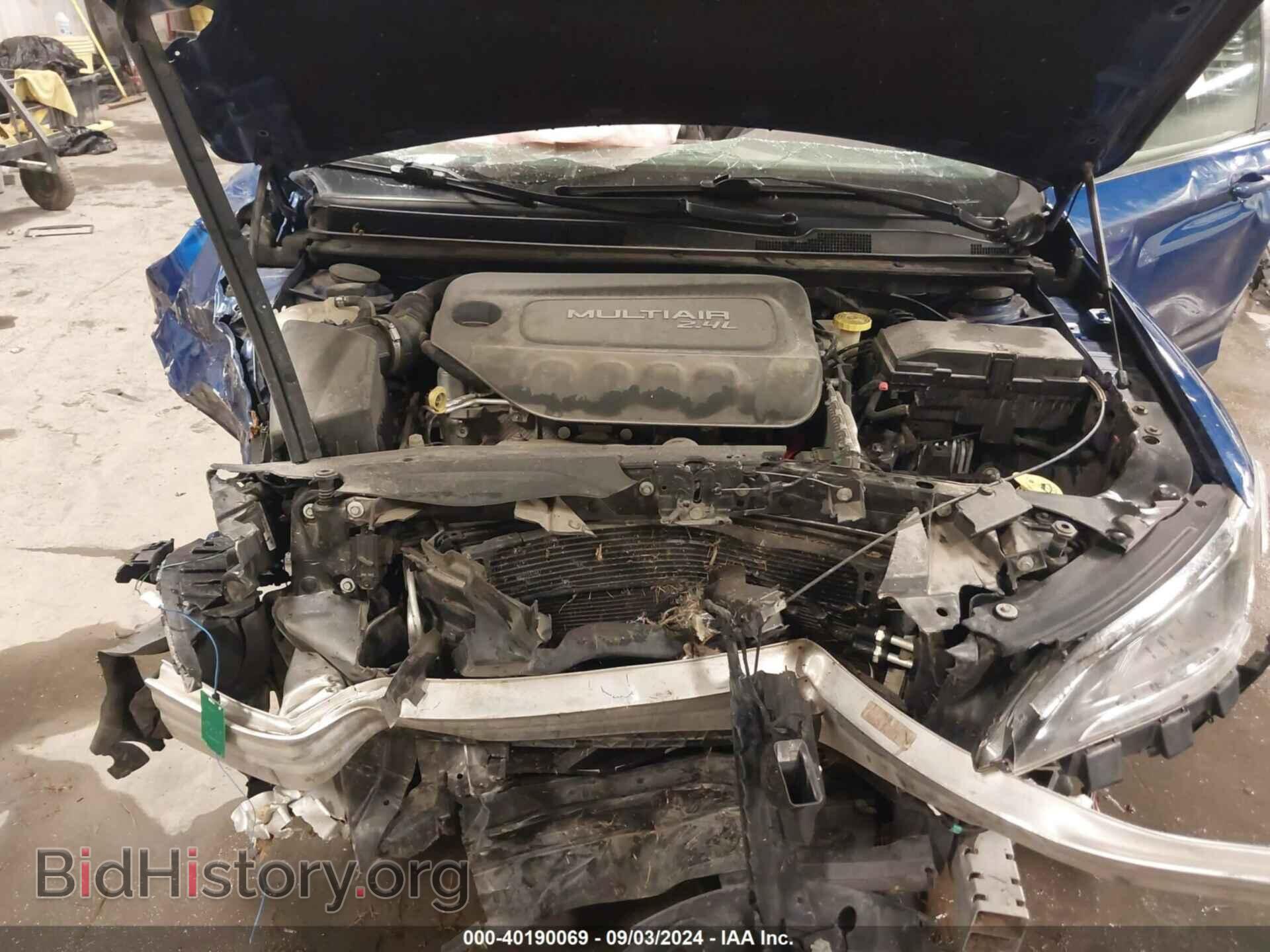 2016 CHRYSLER 200 - VIN: 1C3CCCAB4GN144092 - Фото 10