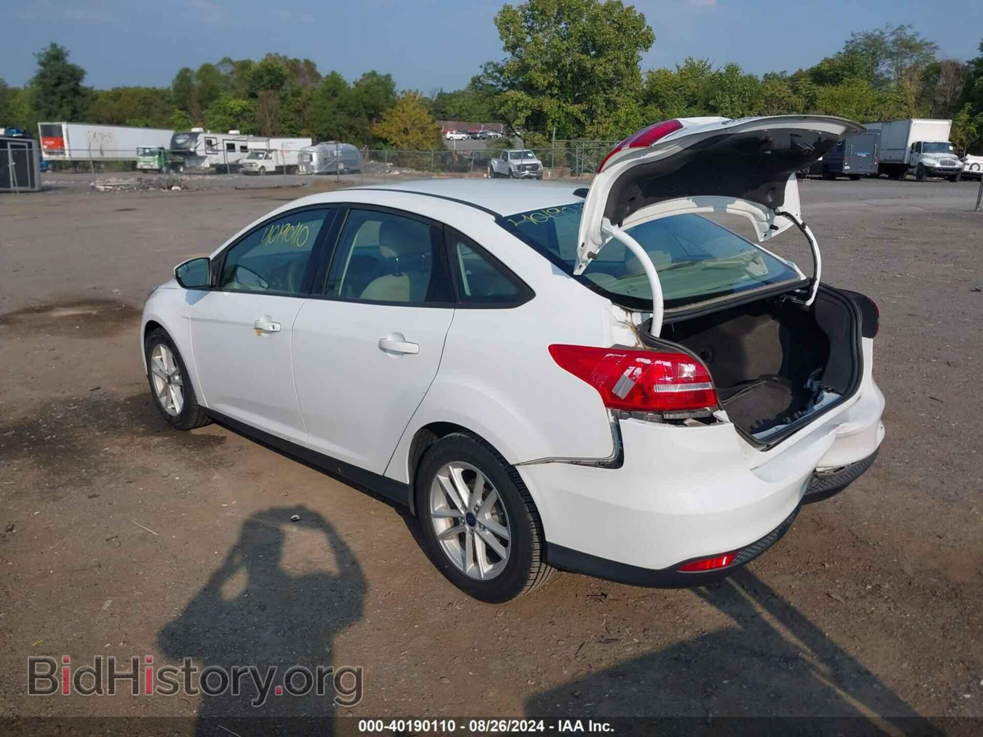 2017 FORD FOCUS - VIN: 1FADP3F24HL215842 - Фото 3