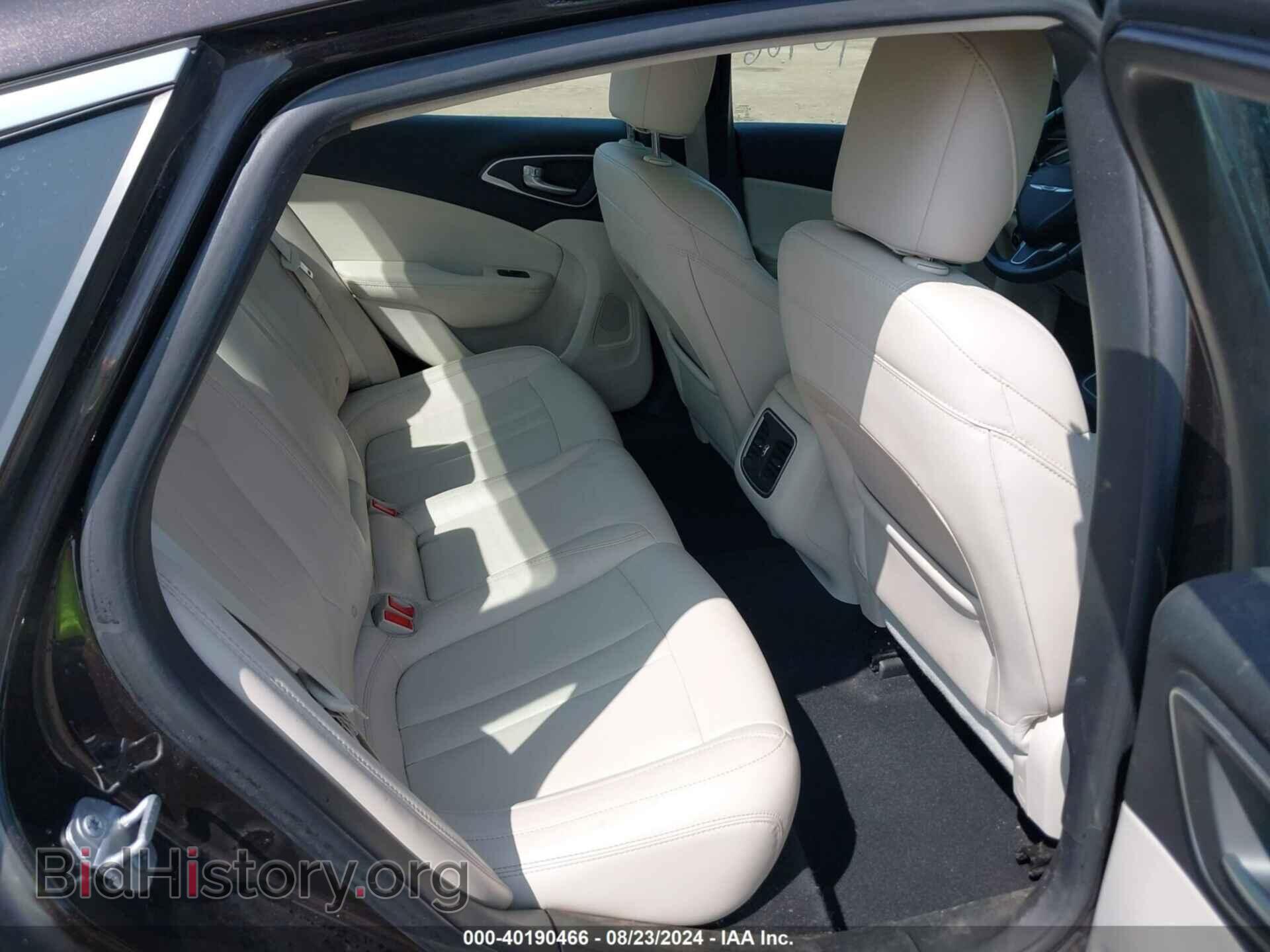 2015 CHRYSLER 200 - VIN: 1C3CCCCBXFN558781 - Фото 8