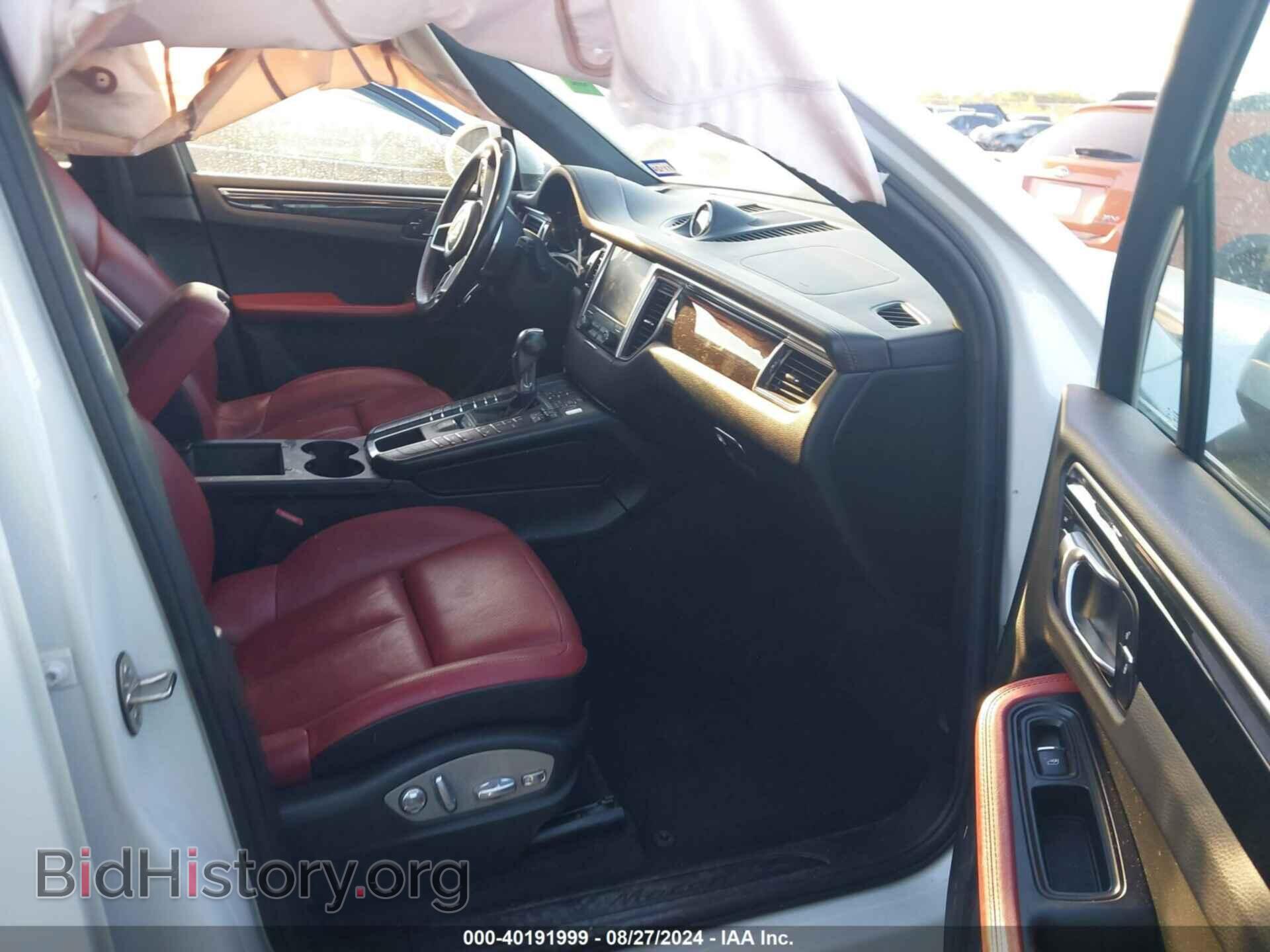 2017 PORSCHE MACAN - VIN: WP1AA2A57HLB05053 - Photo 5