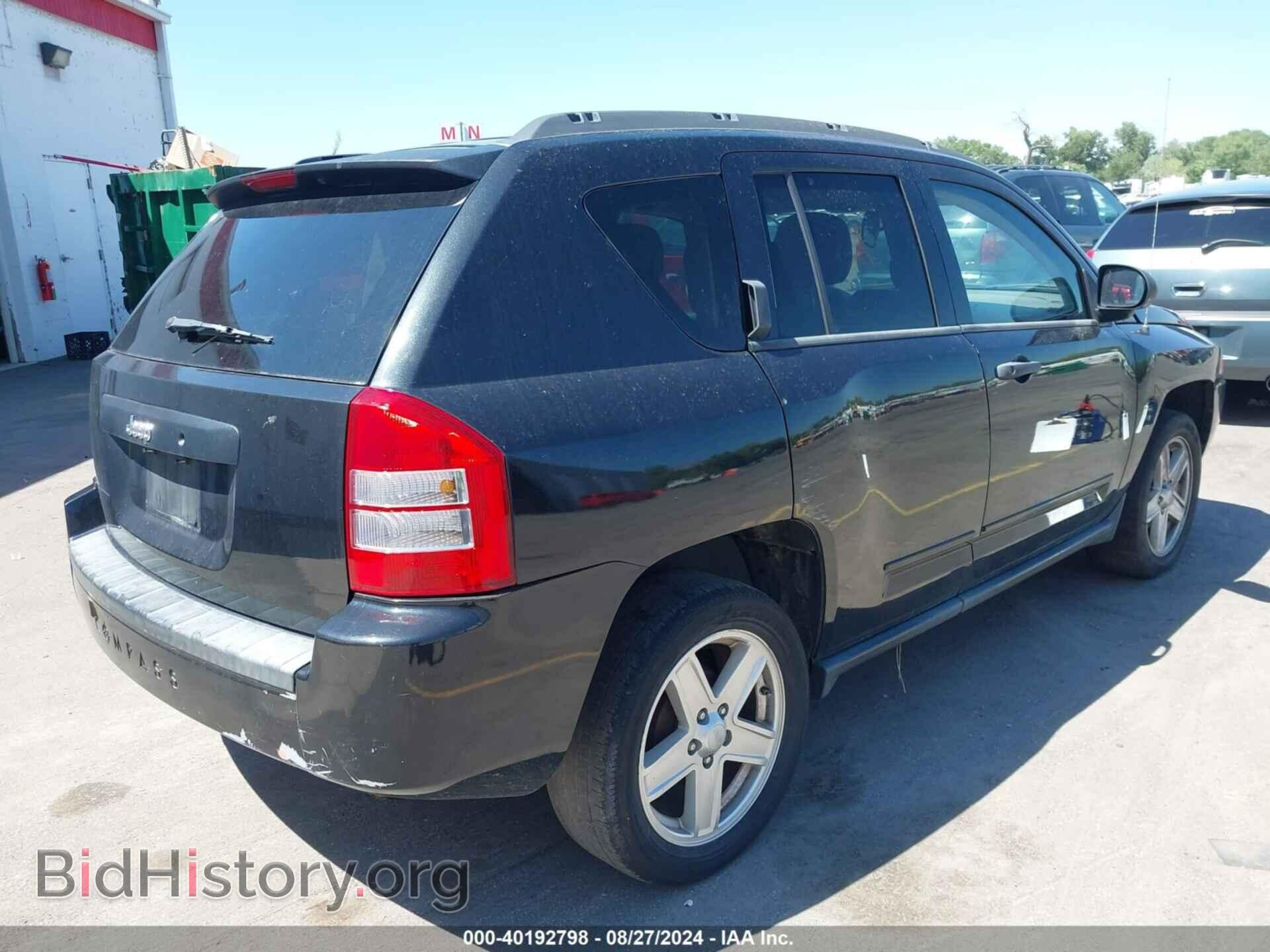 2010 JEEP COMPASS - VIN: 1J4NT1FA3AD641022 - Фото 4