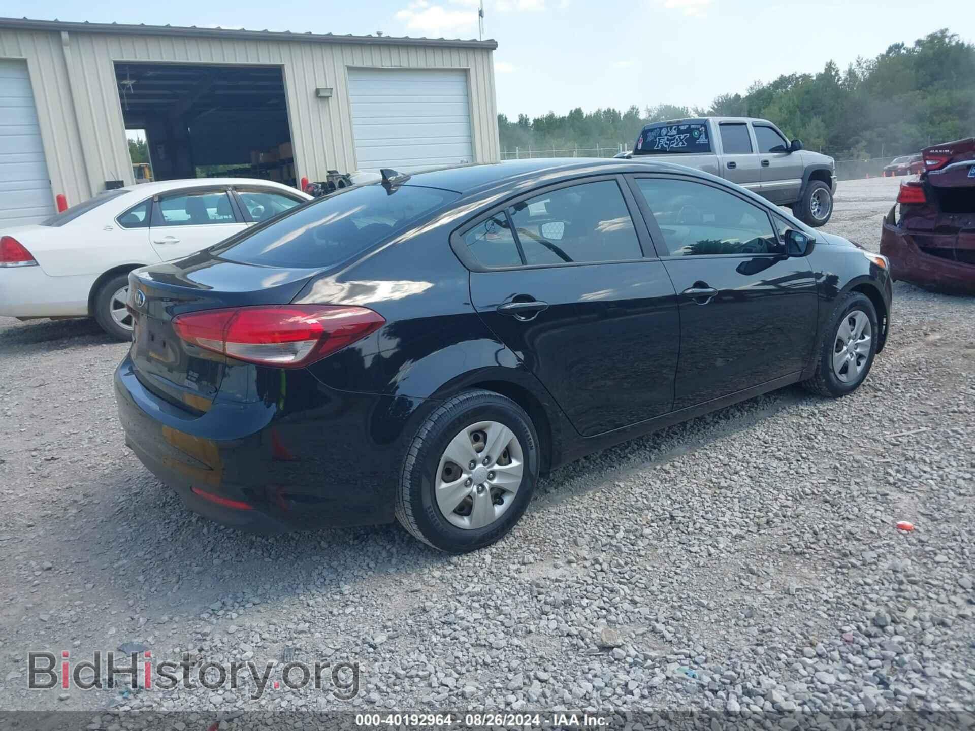 2017 KIA FORTE - VIN: 3KPFK4A72HE158334 - Фото 4