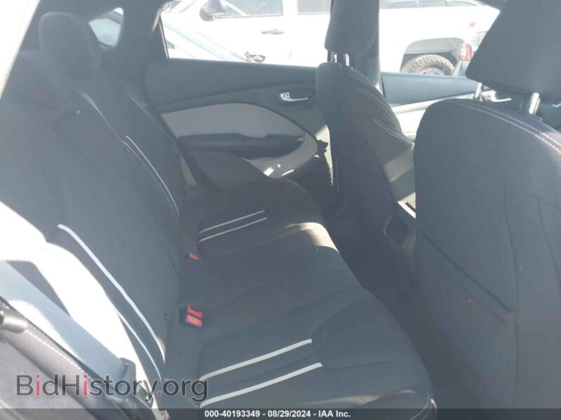 2014 Dodge DART (VIN 1C3CDFBB0ED706537) — photo 8 of 17