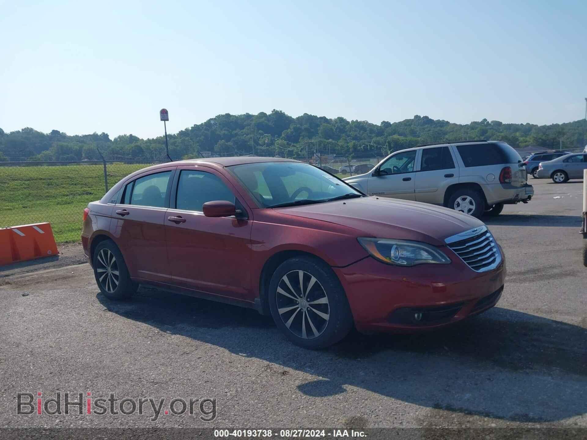 Фотография 1C3CCBBG2DN716907 - CHRYSLER 200 2013