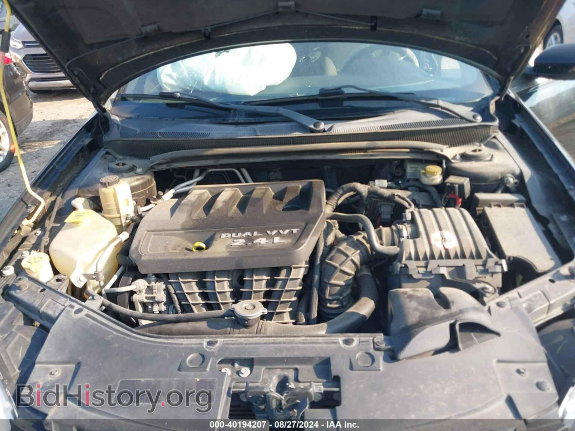 2012 CHRYSLER 200 - VIN: 1C3BCBEB2CN115782 - Фото 10