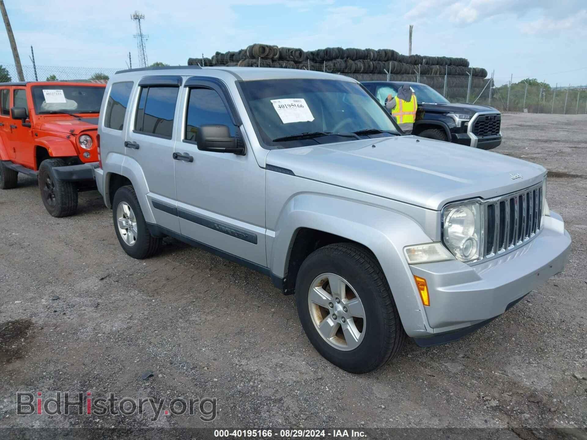 Photo 1J4PN2GK7AW182811 - JEEP LIBERTY 2010