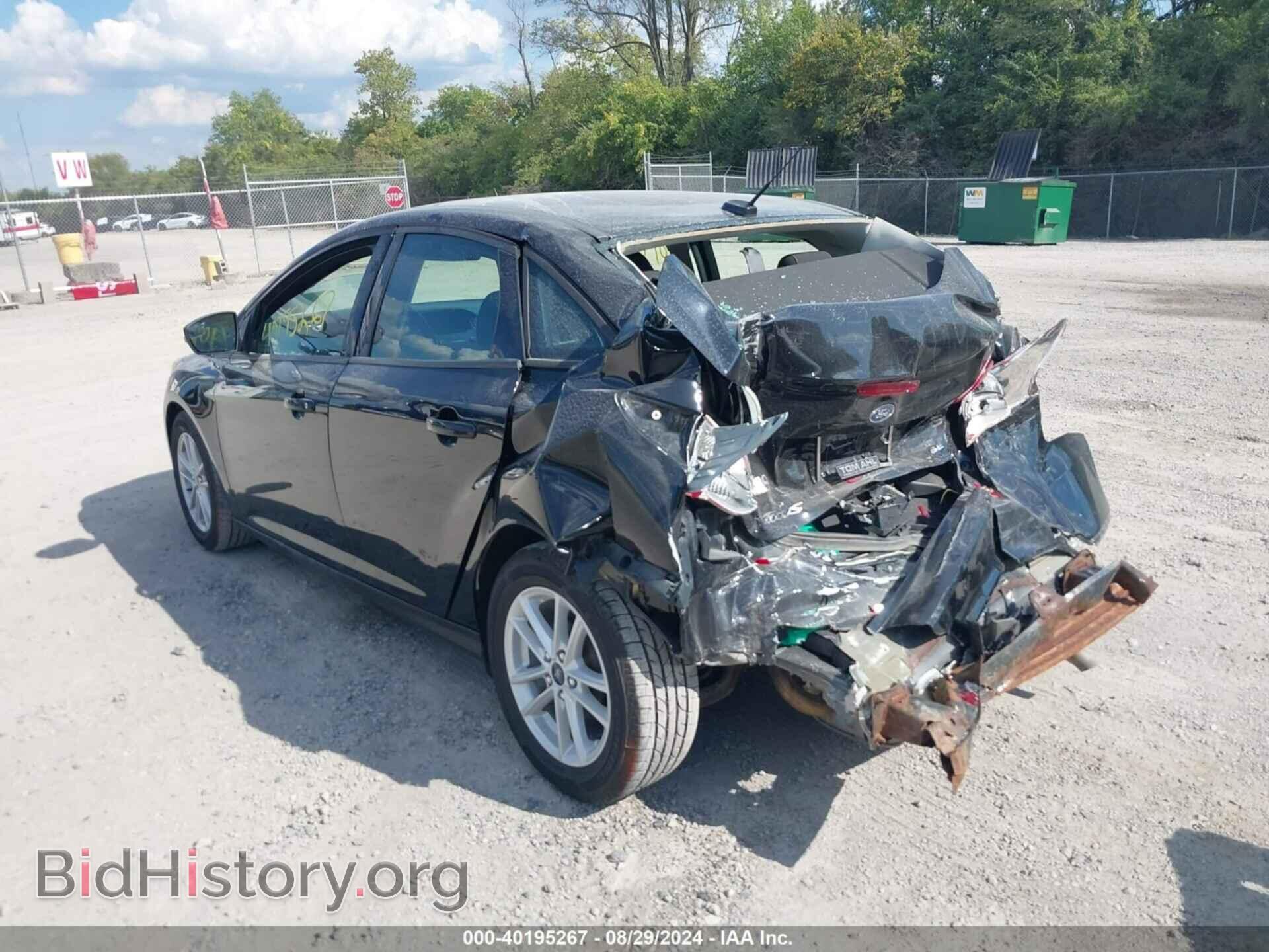 2017 FORD FOCUS - VIN: 1FADP3F26HL325811 - Фото 3