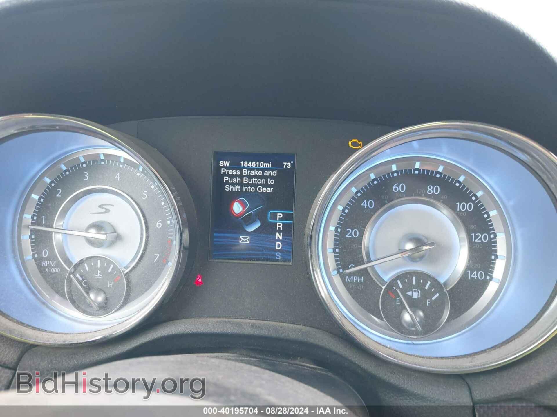 2012 CHRYSLER 300 - VIN: 2C3CCABG7CH272814 - Фото 7