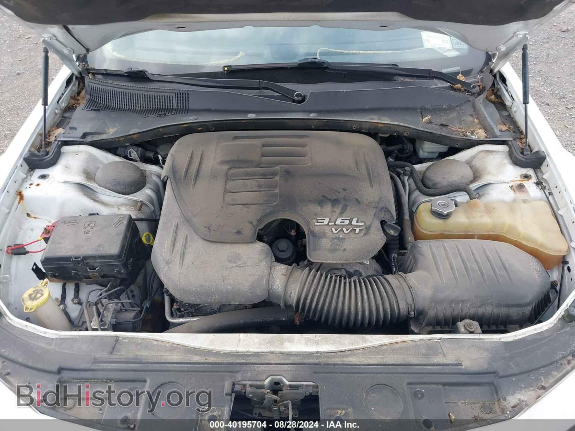 2012 CHRYSLER 300 - VIN: 2C3CCABG7CH272814 - Фото 10