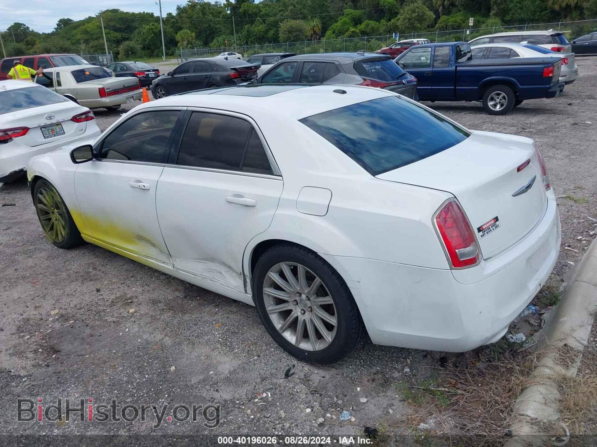 2012 CHRYSLER 300 - VIN: 2C3CCADT3CH253140 - Фото 3