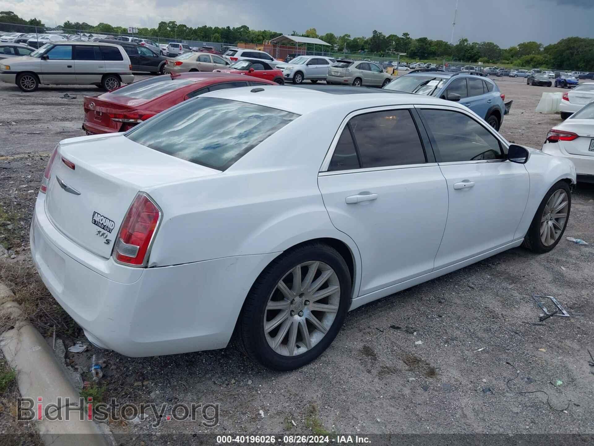 2012 CHRYSLER 300 - VIN: 2C3CCADT3CH253140 - Фото 4