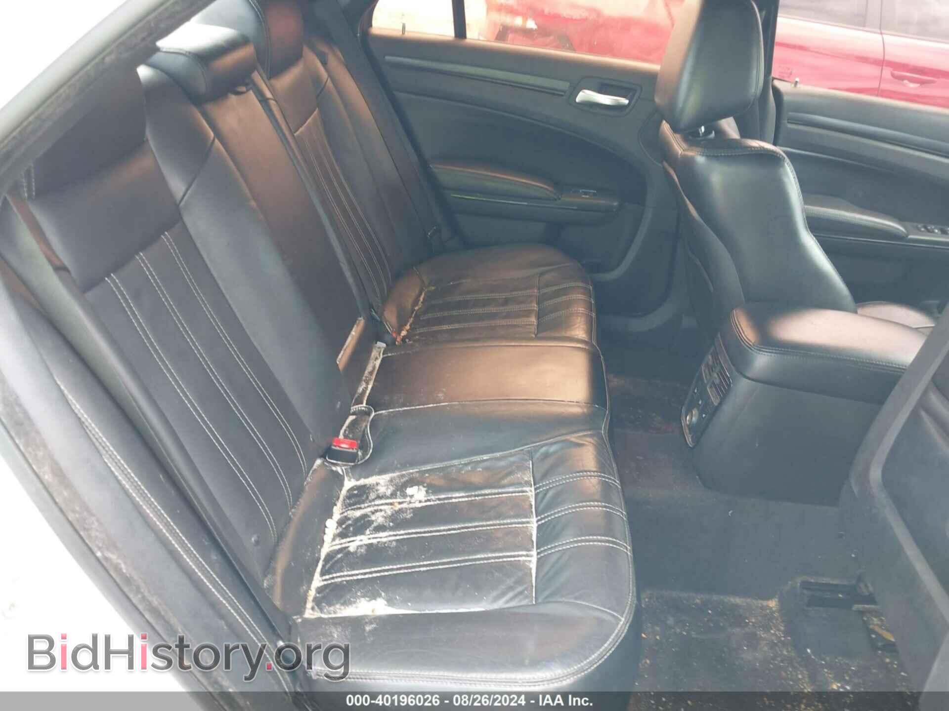 2012 CHRYSLER 300 - VIN: 2C3CCADT3CH253140 - Фото 8