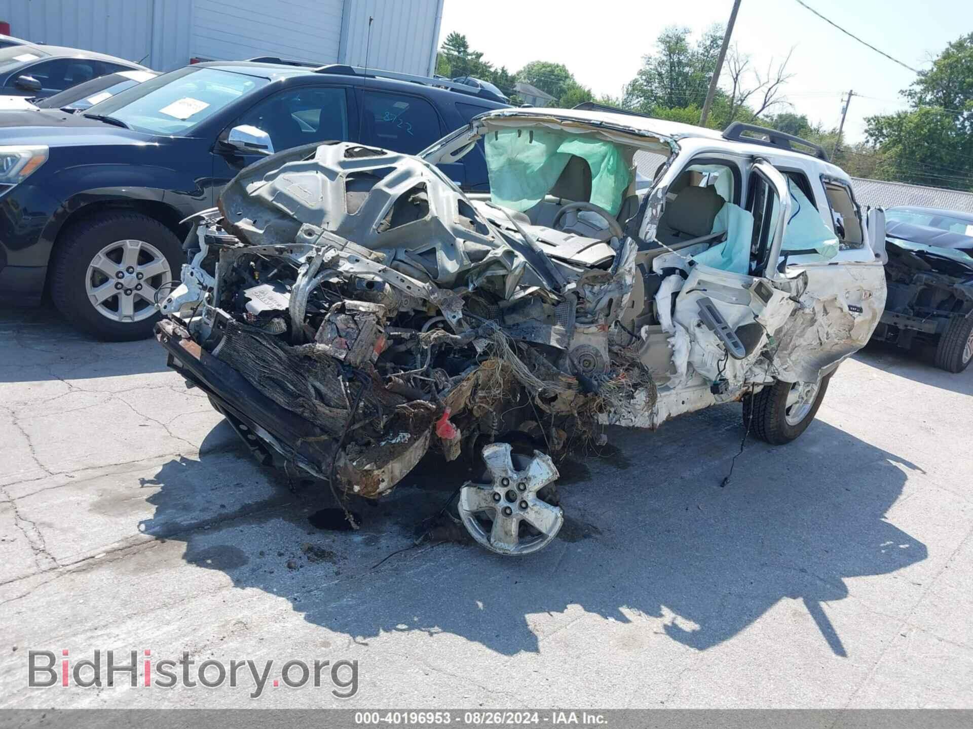 2012 FORD ESCAPE - VIN: 1FMCU9DG6CKB05997 - Фото 2
