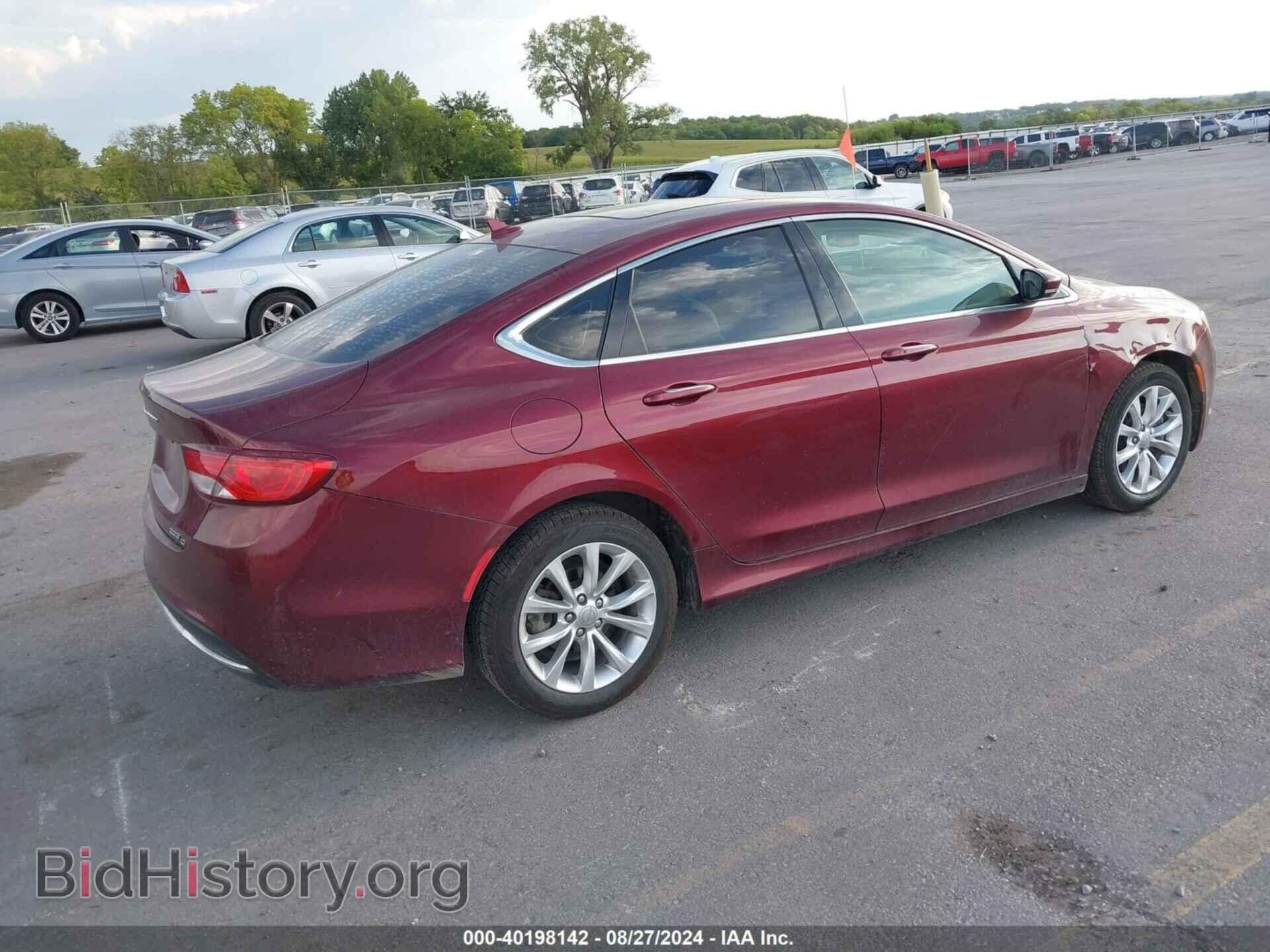 2015 CHRYSLER 200 - VIN: 1C3CCCCB7FN555076 - Photo 4
