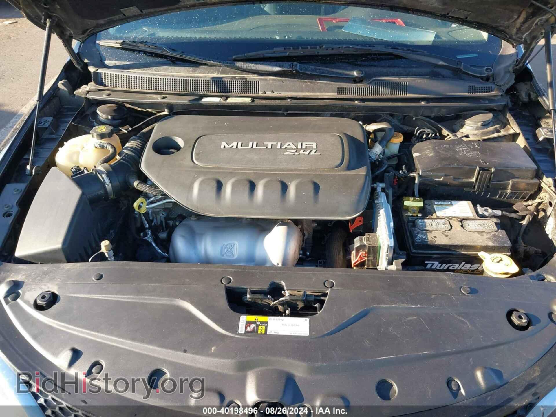 2016 CHRYSLER 200 - VIN: 1C3CCCAB7GN185669 - Фото 6