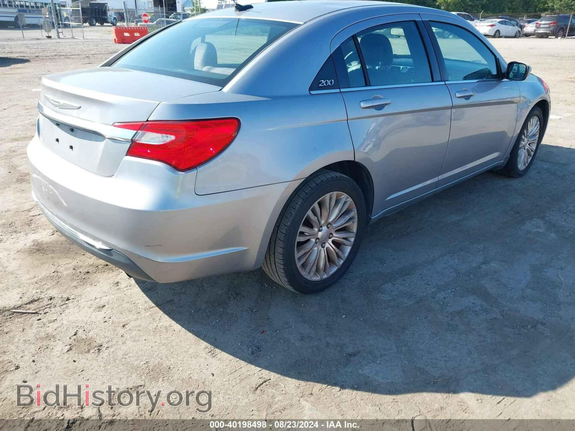 2013 CHRYSLER 200 - VIN: 1C3CCBAB6DN671153 - Фото 4