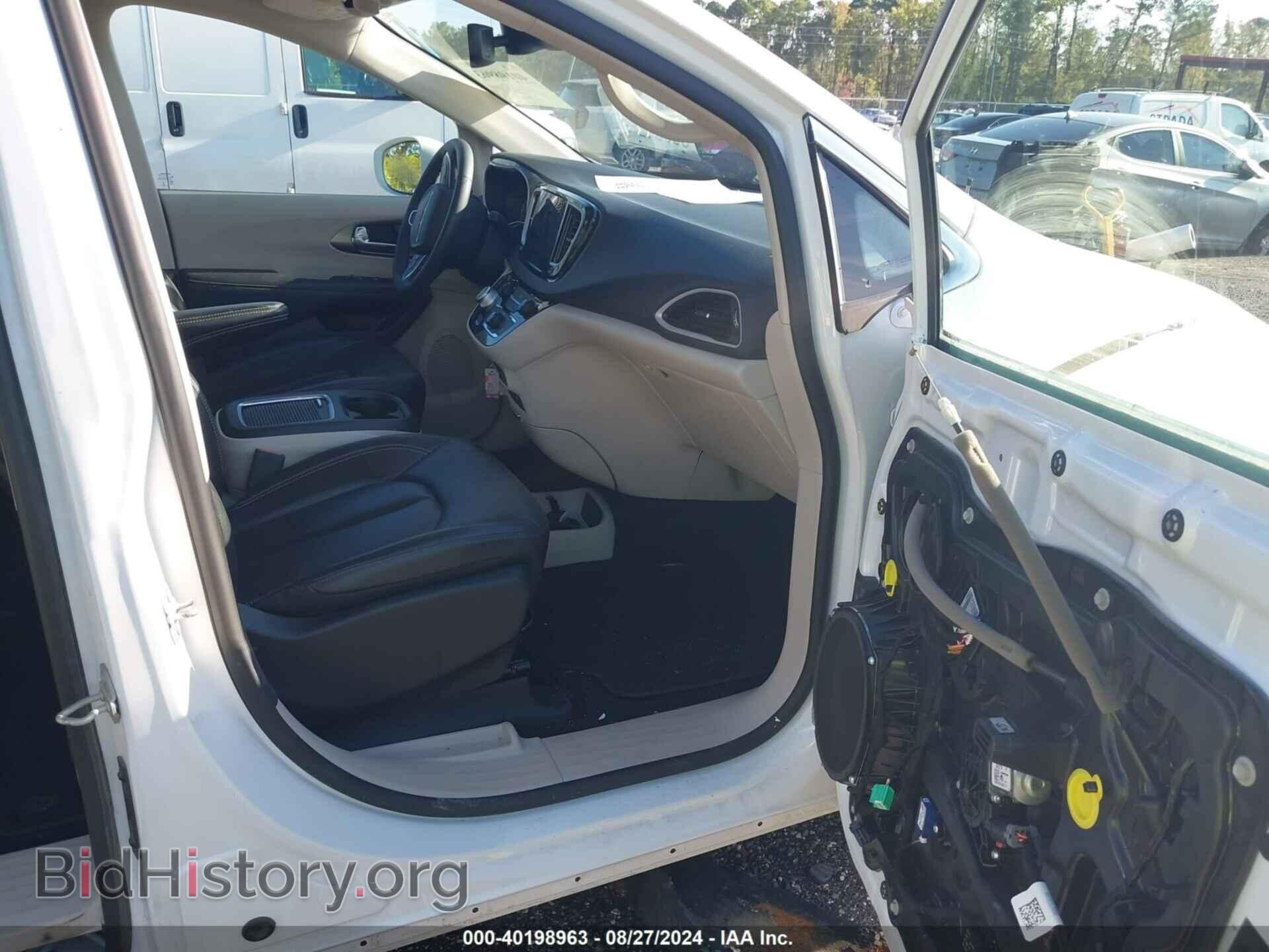 2022 CHRYSLER PACIFICA - VIN: 2C4RC1BG4NR214775 - Photo 5