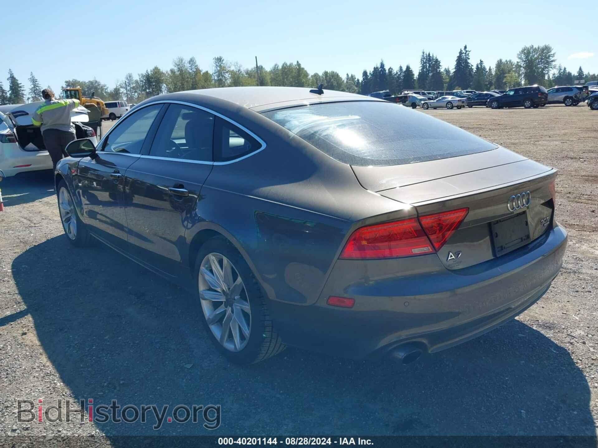 2014 AUDI A7 - VIN: WAUWGAFC0EN063135 - Фото 3