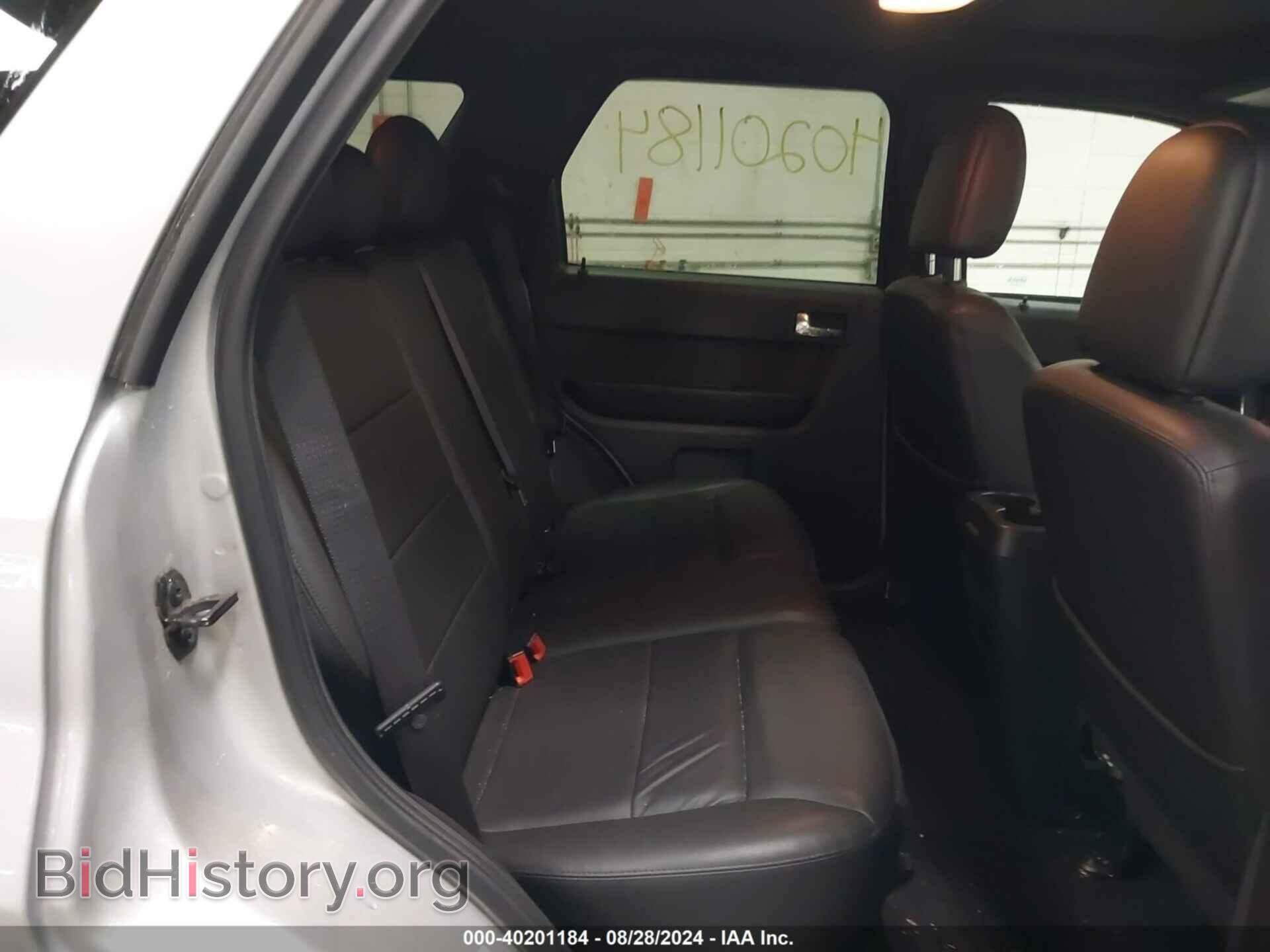 2011 FORD ESCAPE - VIN: 1FMCU9E75BKB48692 - Фото 8